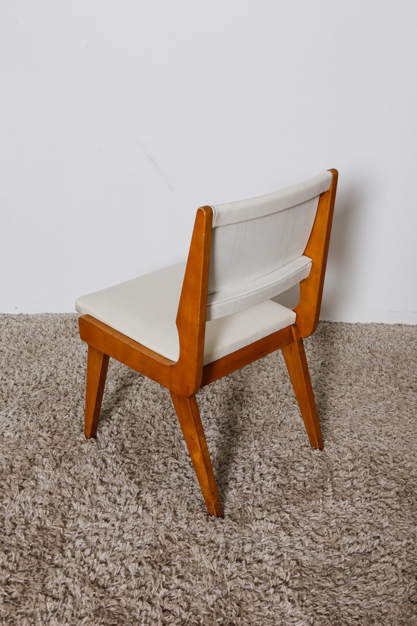 1960s Mid-Century Modern Maple Wood Dining Chairs #5976 by Feldman Brothers For Sale 6