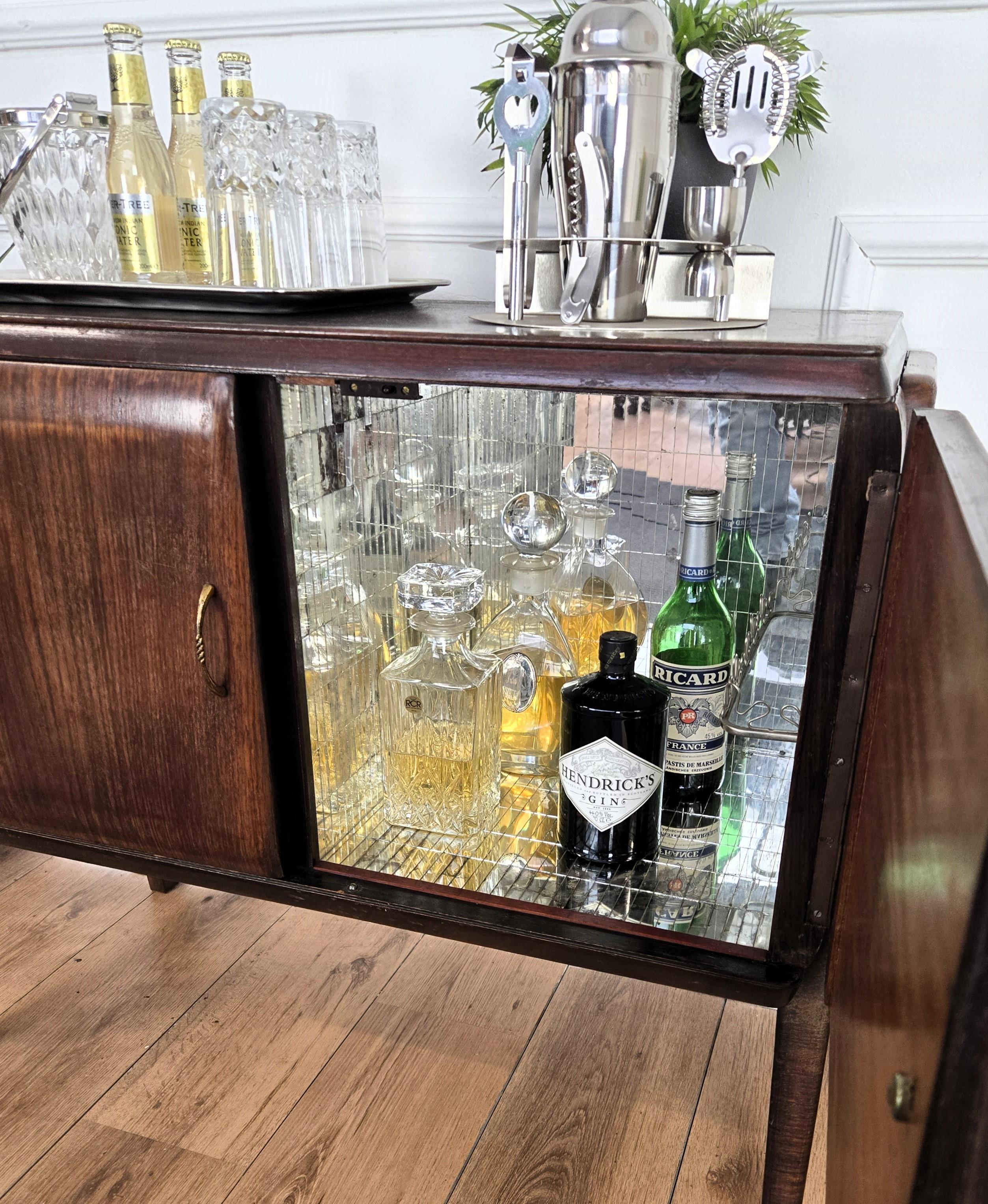 20th Century 1960s Mid-Century Modern MCM Italian Walnut Wood and Brass Dry Bar Cabinet