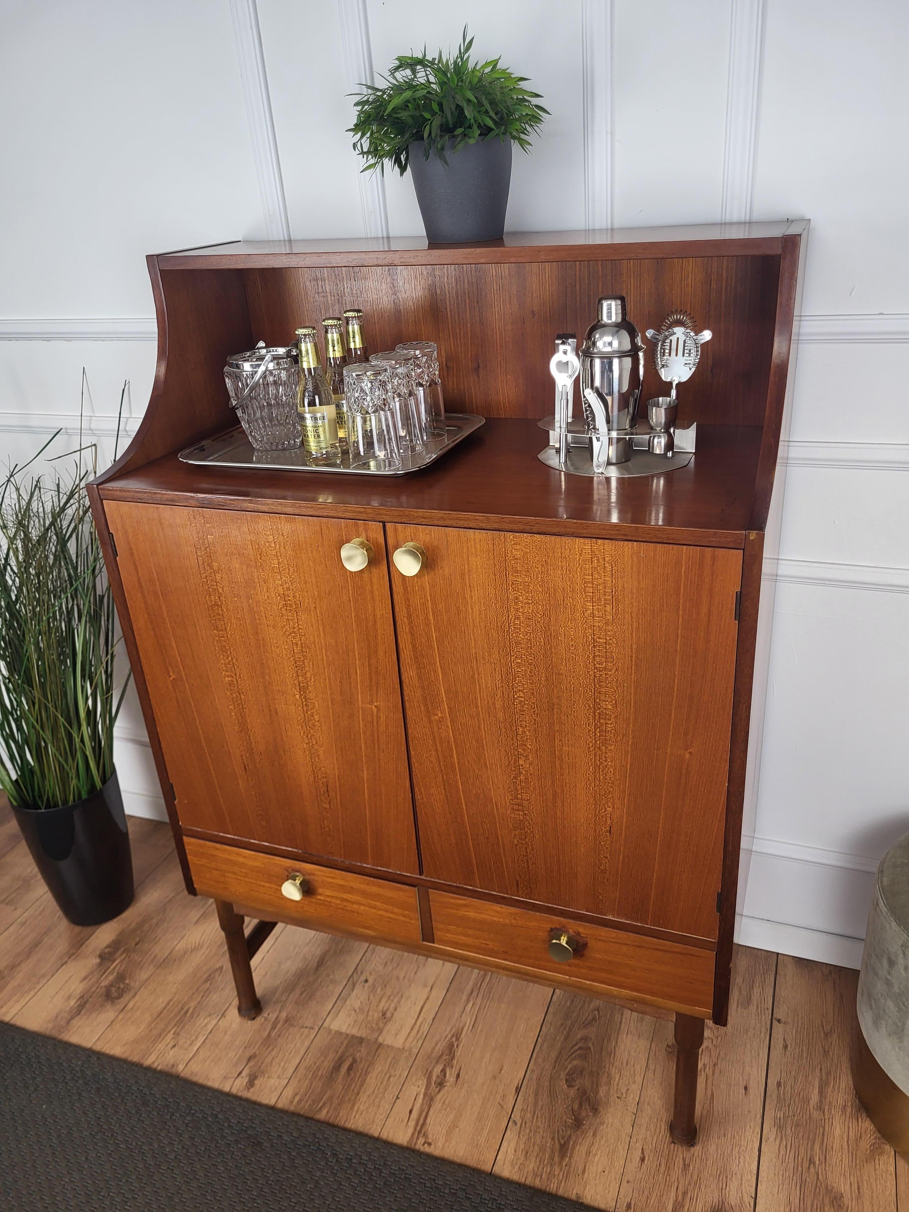 1960s Mid-Century Modern MCM Italian Walnut Wood and Brass Dry Bar Cabinet 1