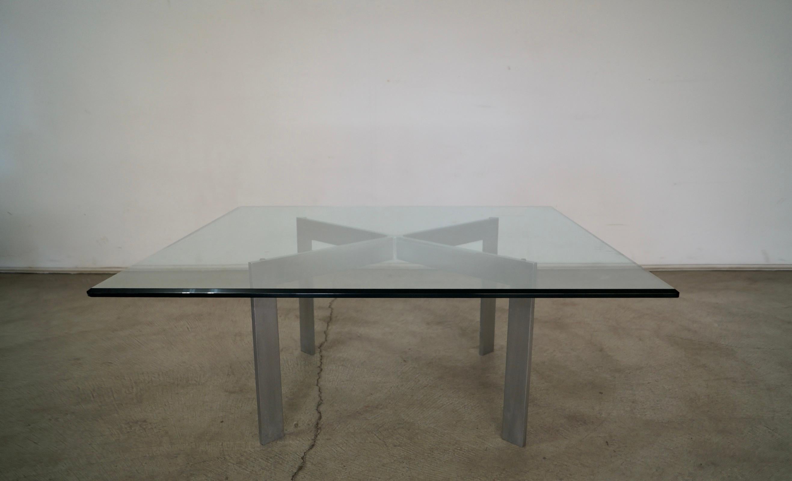 Américain Table basse moderne mi-siècle Mies Van Der Rohe des années 1960 en vente