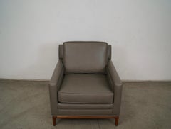 1960's Mid-Century Modern Monteverdi Young Style Leather & Walnut Lounge Chair