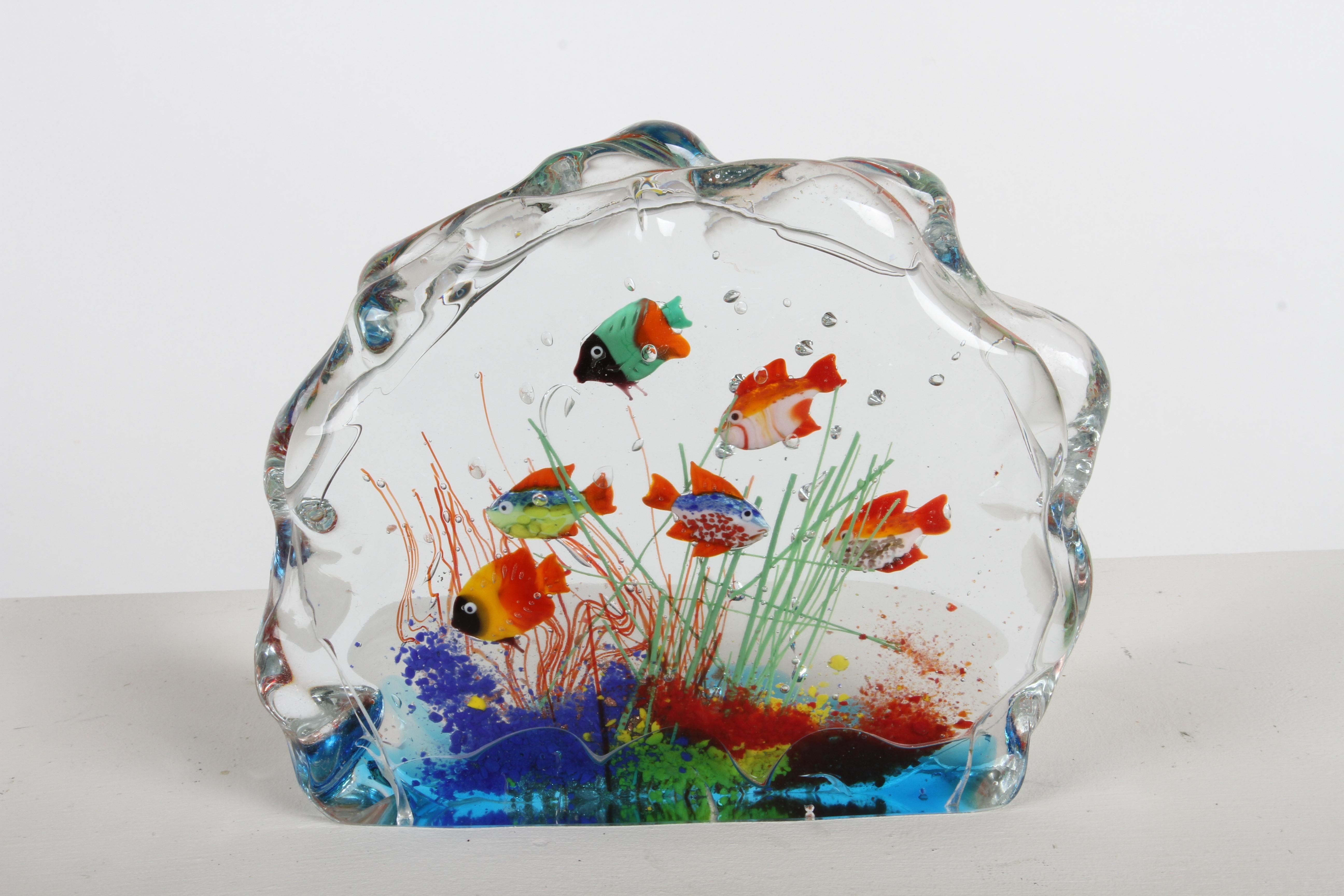 1960 Mid- Century Modern - Murano Italia - Scultura di pesce d'acquario in vetro in vendita 3