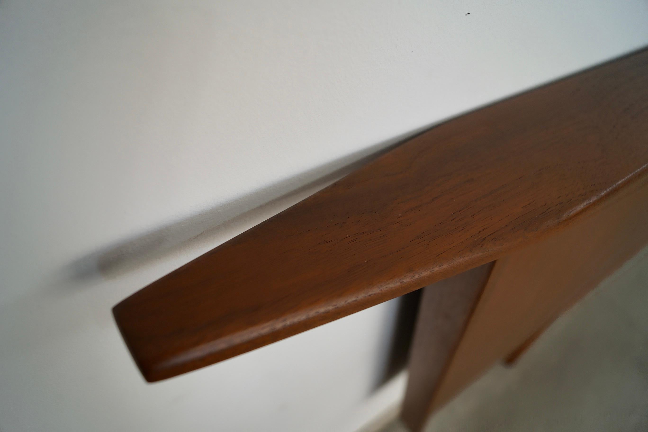 1960's Mid-Century Modern Nakashima-Style Headboard For Sale 11