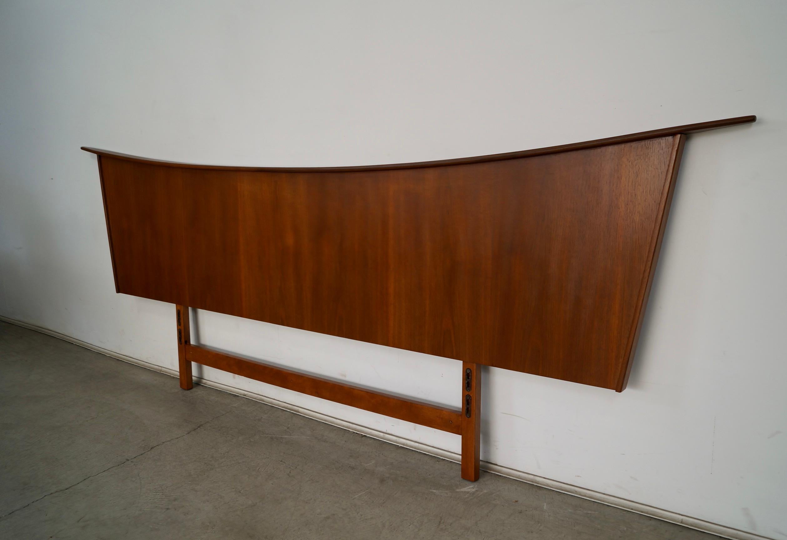Mid-20th Century 1960's Mid-Century Modern Nakashima-Style Headboard For Sale