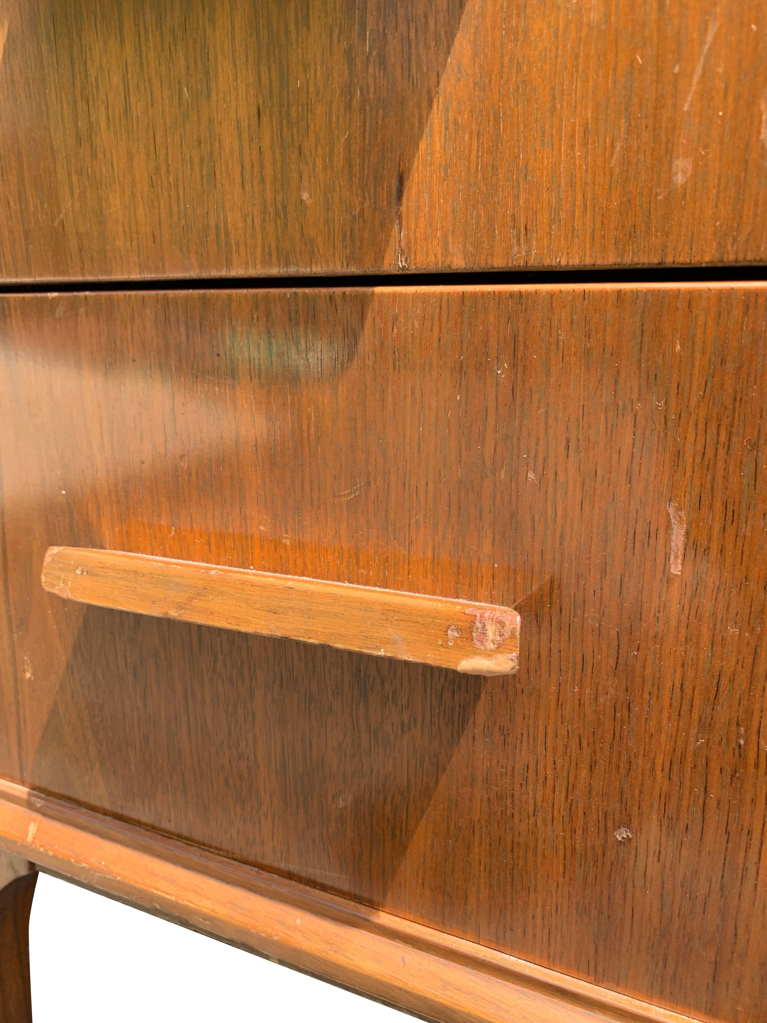 American 1960s Mid Century Modern Nightstands With Curved Legs and Tray Drawer - a Pair