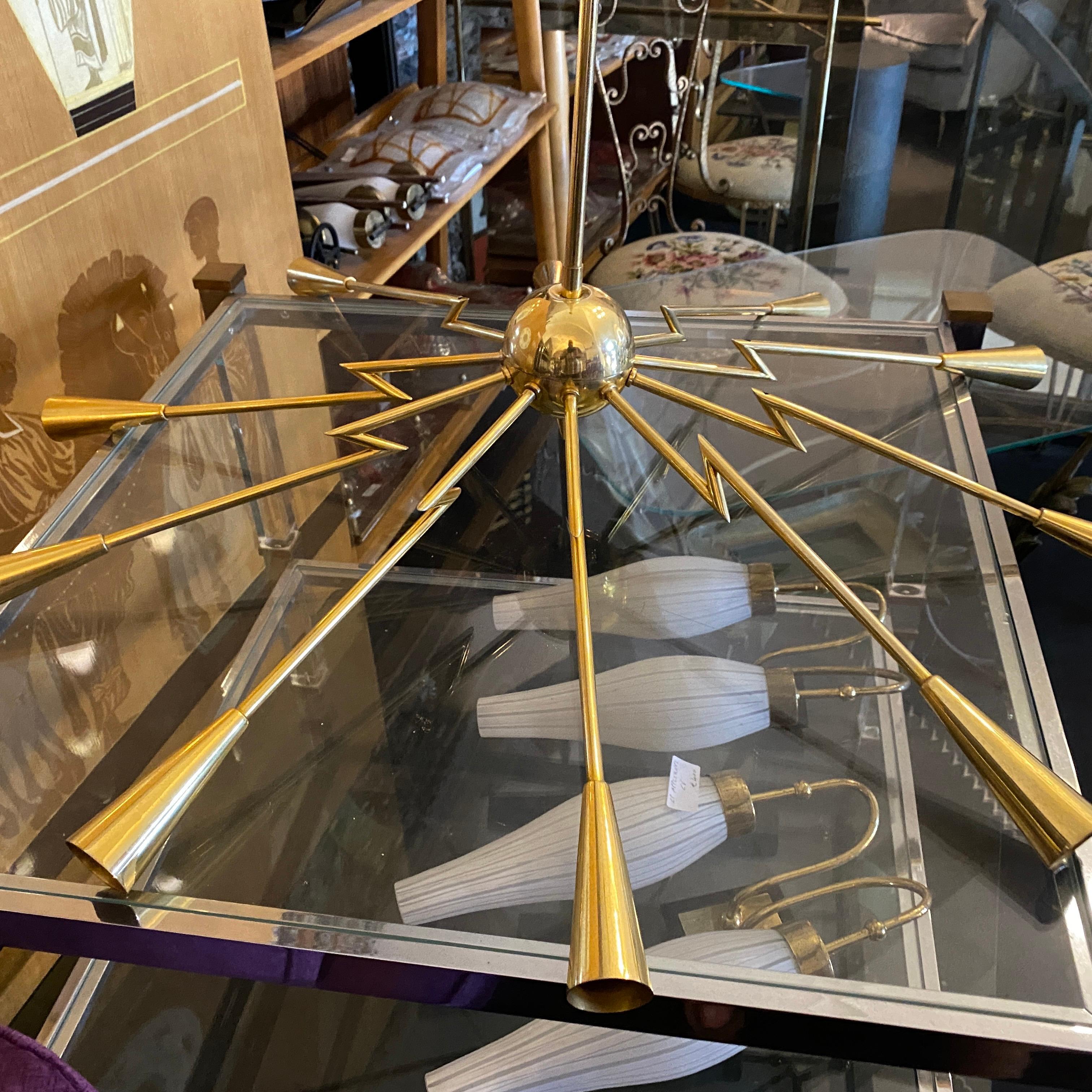 1960s Mid-Century Modern Oscar Torlasco Attributed Sputnik Brass Chandelier 7