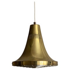 Lampe à suspension en laiton poli de style mi-siècle moderne des années 1960 par Hans Agne Jakobsson, Suède