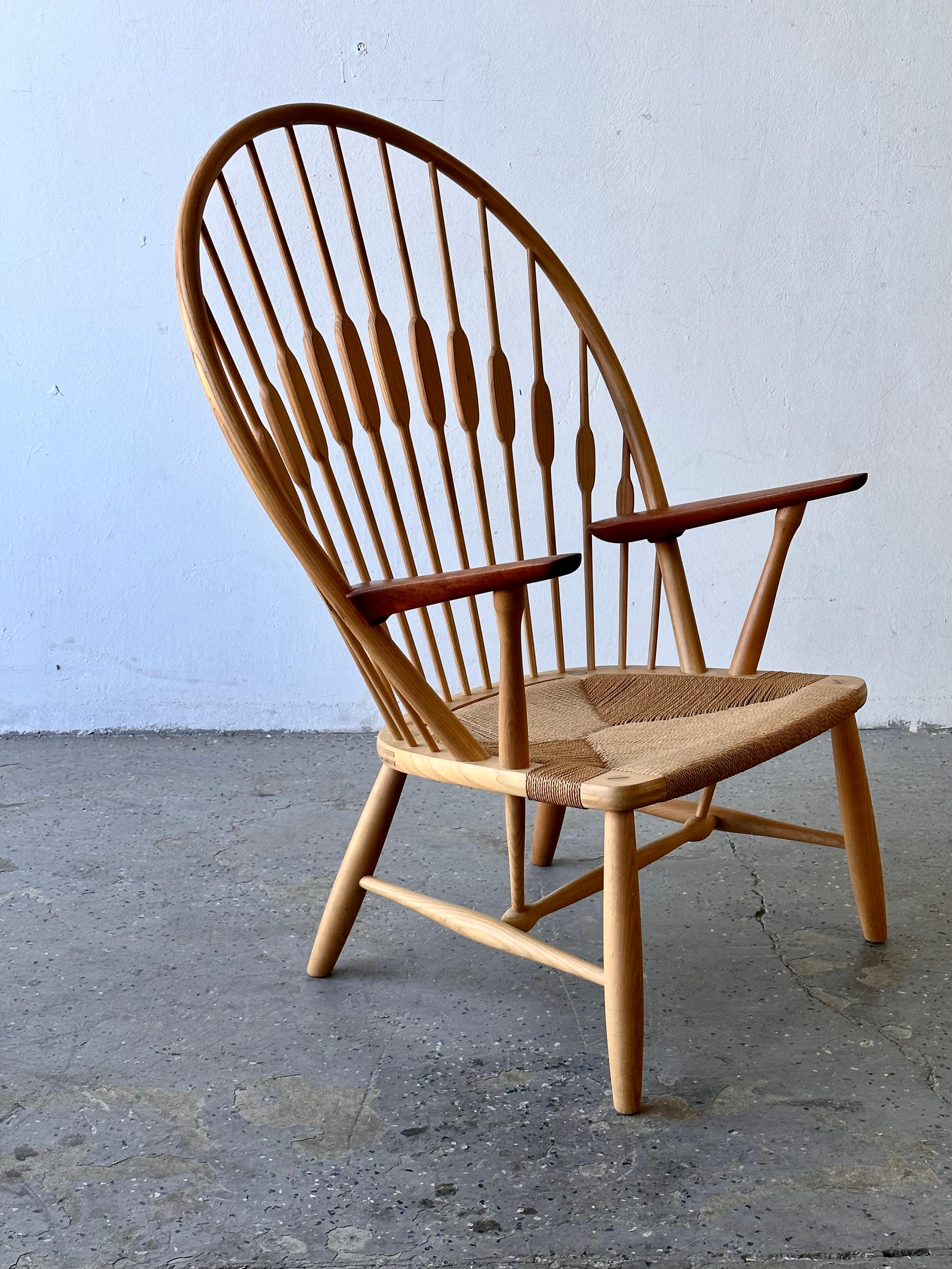 Ash 1960s Mid-Century Modern PP550 ‘ Peacock Chair by  Hans Wegner for Johannes Hans For Sale