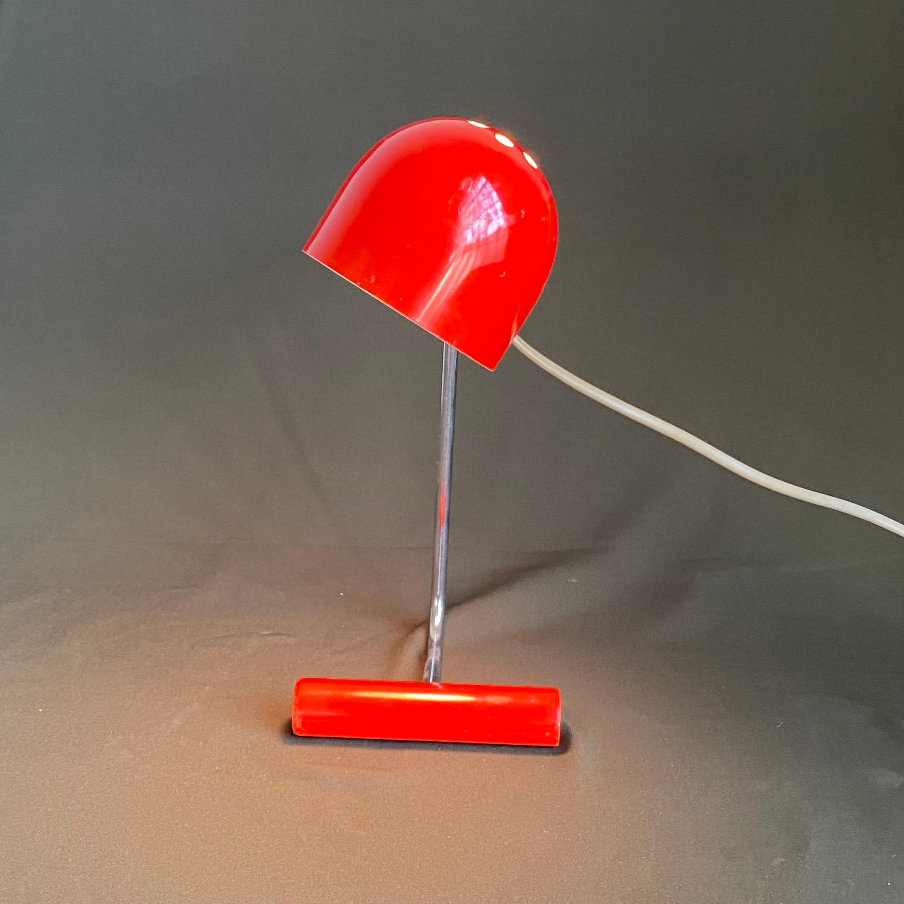 Paint 1960's Mid-Century Modern Red Desk or Table Lamp  For Sale