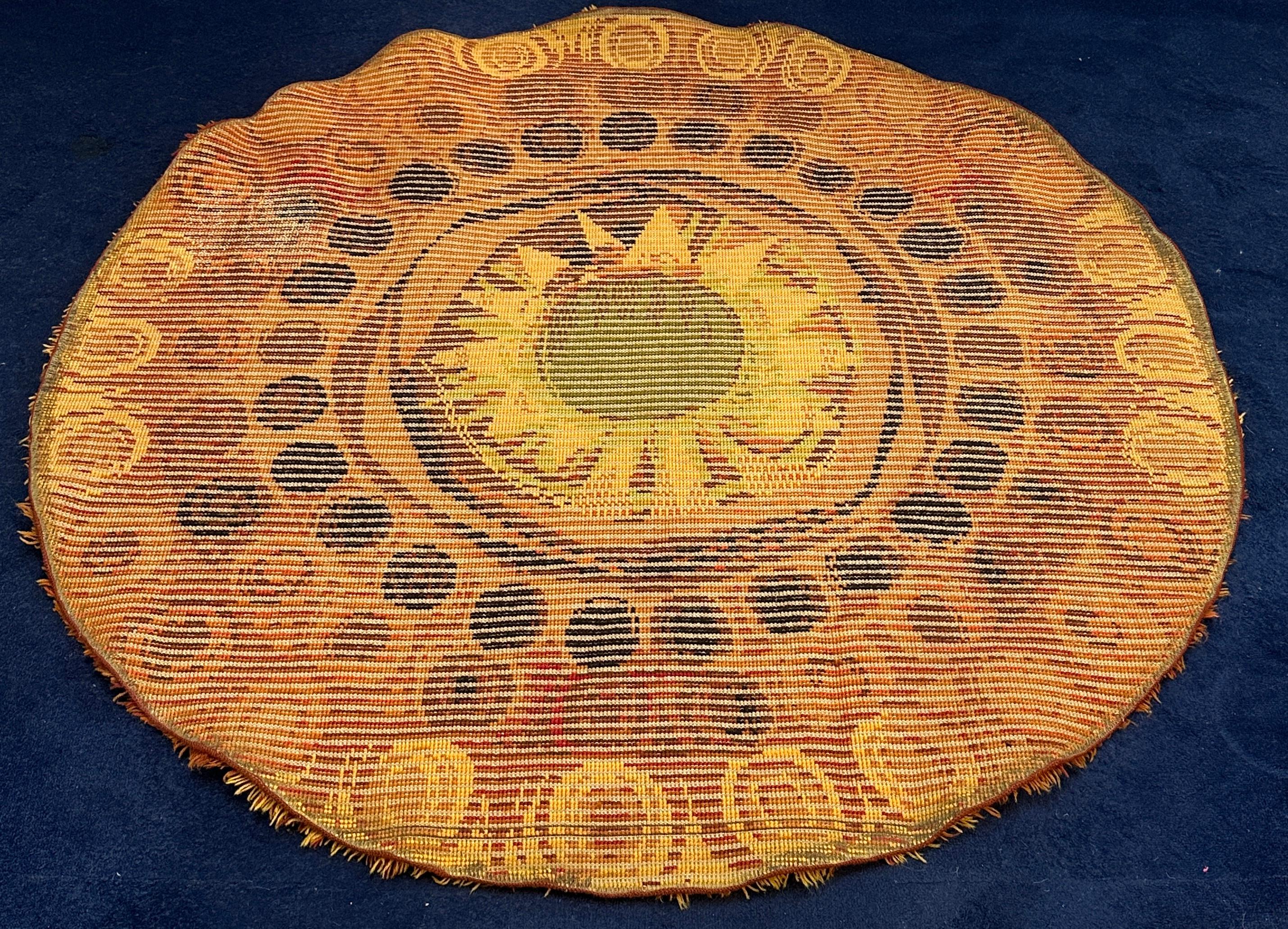 1960s Mid Century Modern Retro English Circular Shagpile Rya Sun Design Rug For Sale 10