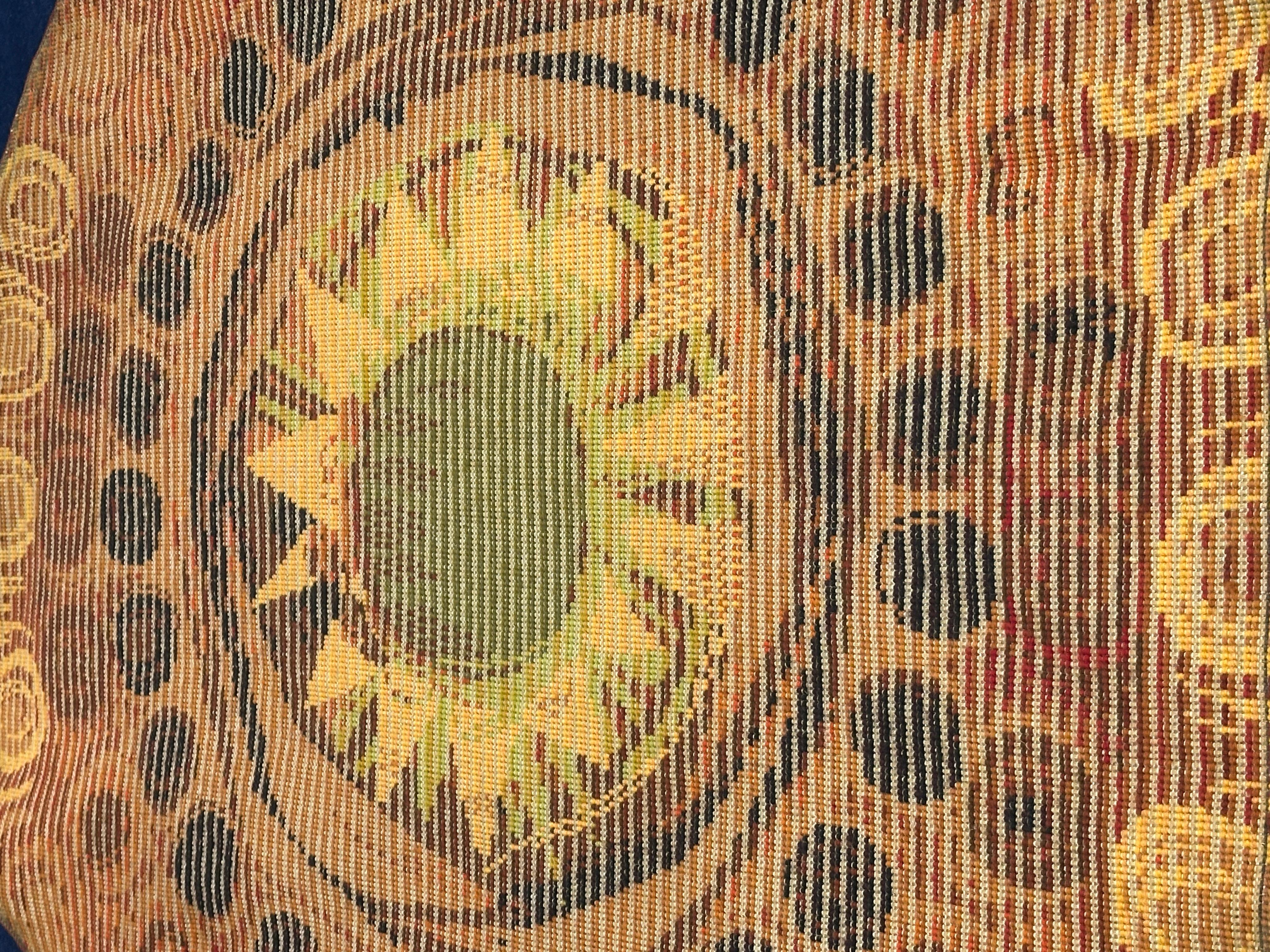 1960s Mid Century Modern Retro English Circular Shagpile Rya Sun Design Rug For Sale 11