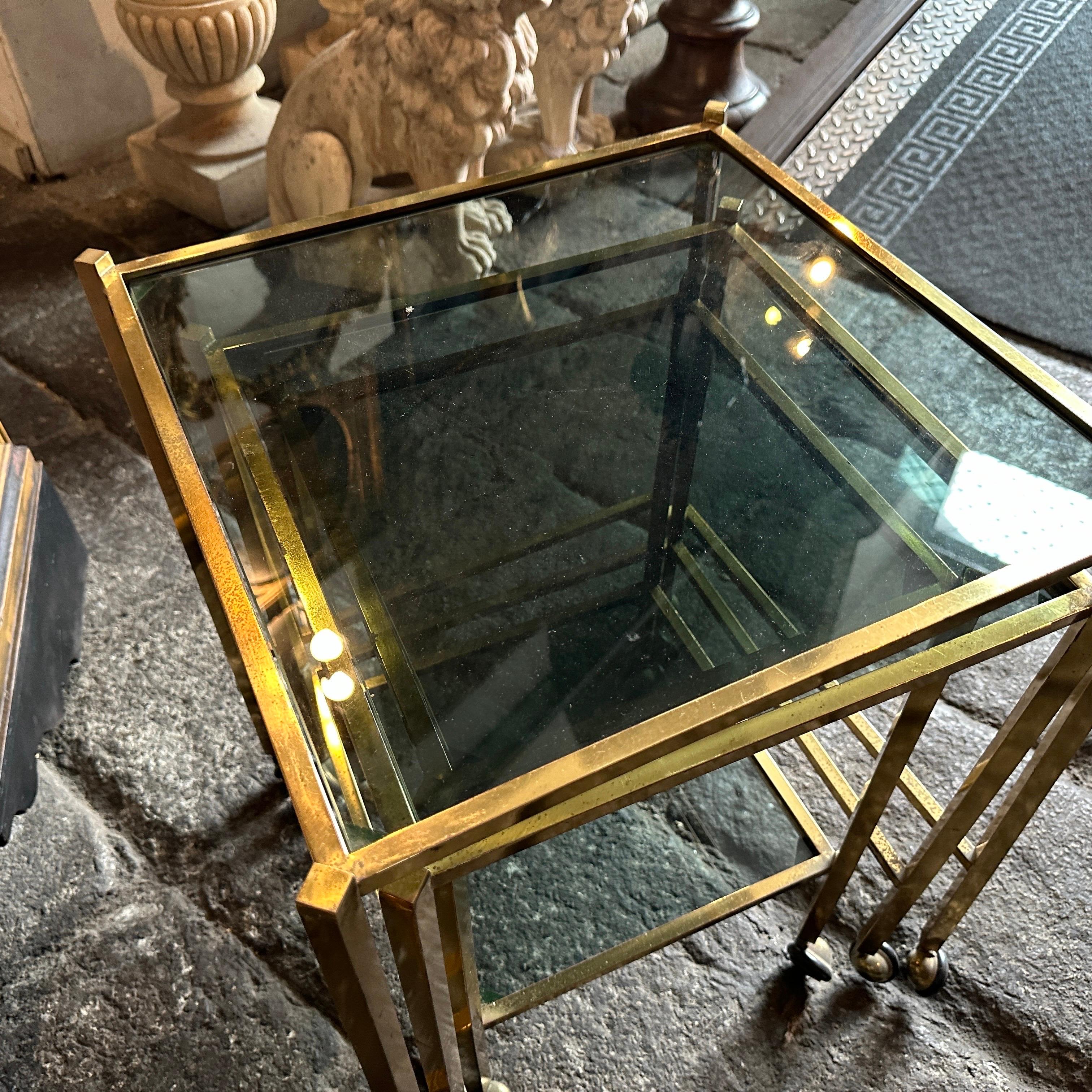1960s Mid-Century Modern Set of Three Brass and Smoked Glass Nesting Tables For Sale 2