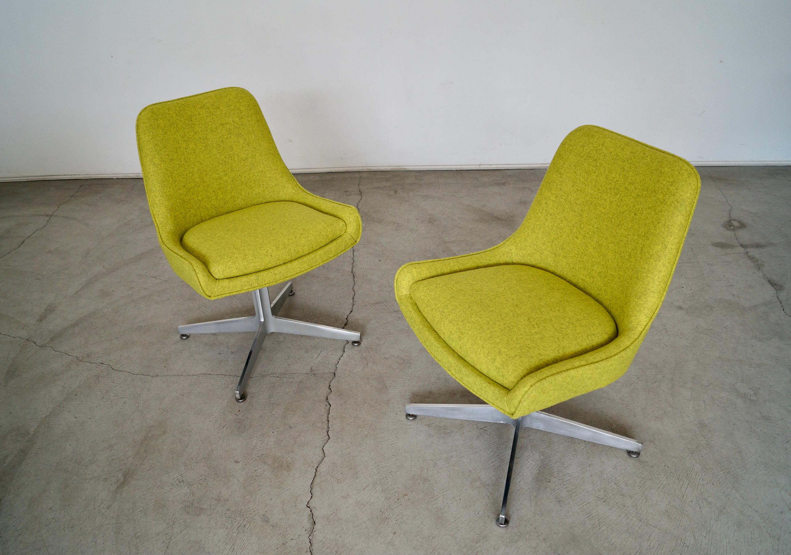 1960's Mid-Century Modern Side Chairs, a Pair For Sale 6