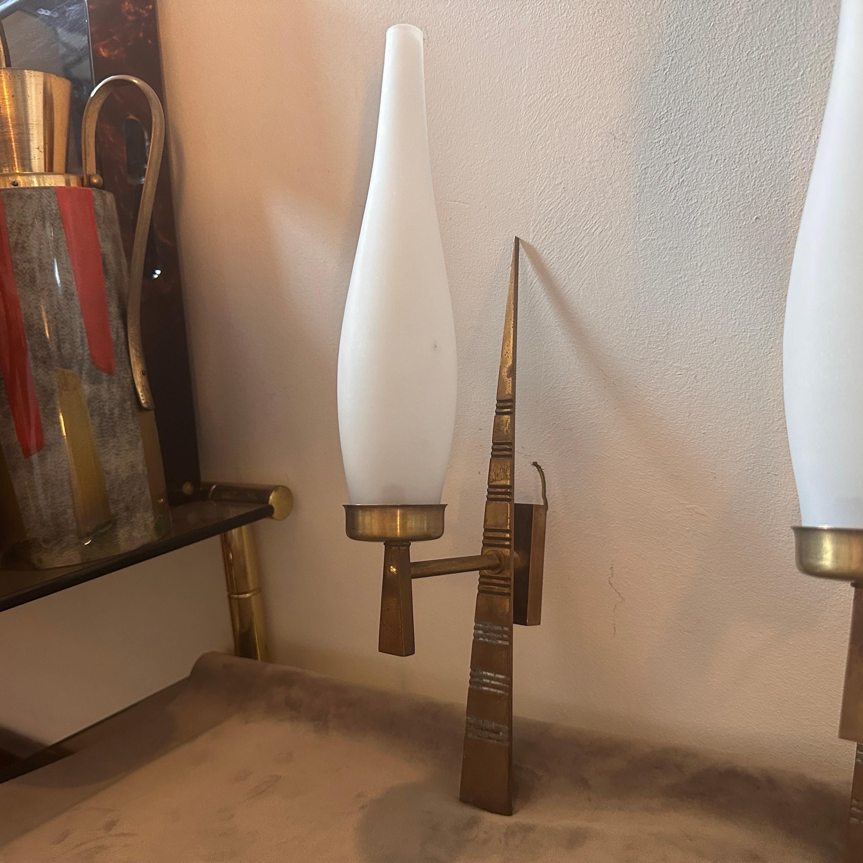 Two 1960s Mid-Century Modern Solid Brass and Glass Italian Wall Sconces For Sale 3
