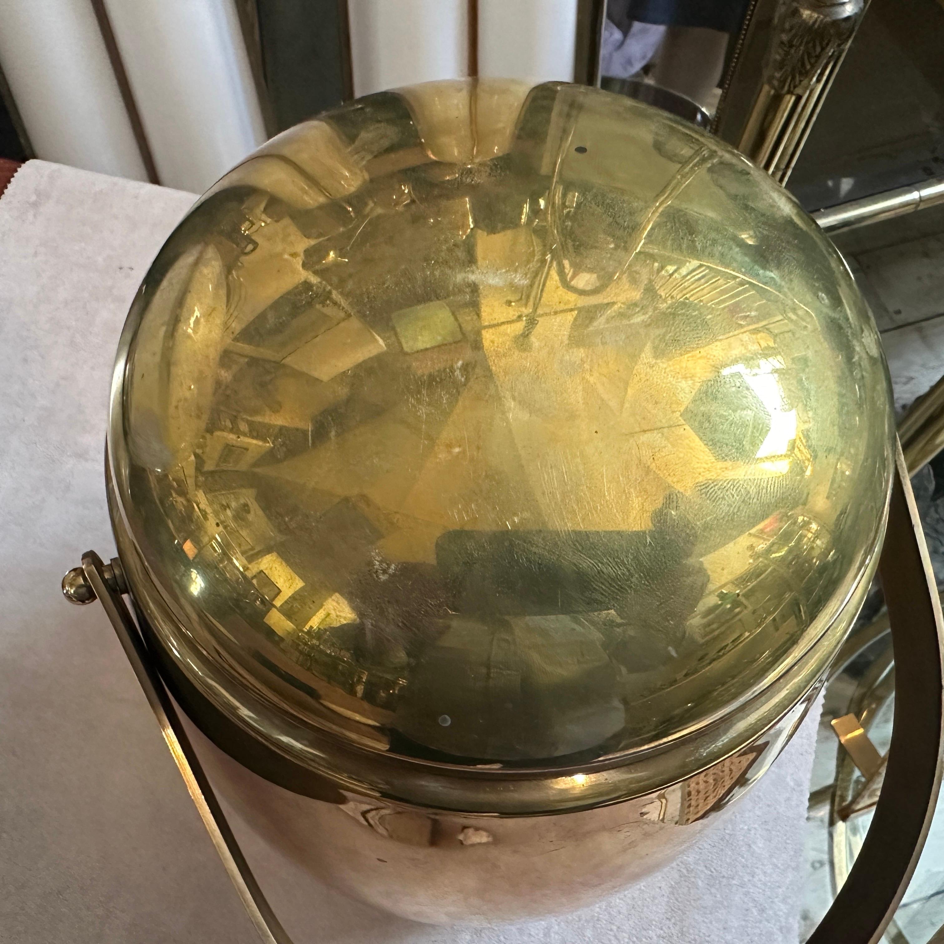 Cubitera italiana de latón macizo moderna de mediados de siglo de 1960 en venta 2