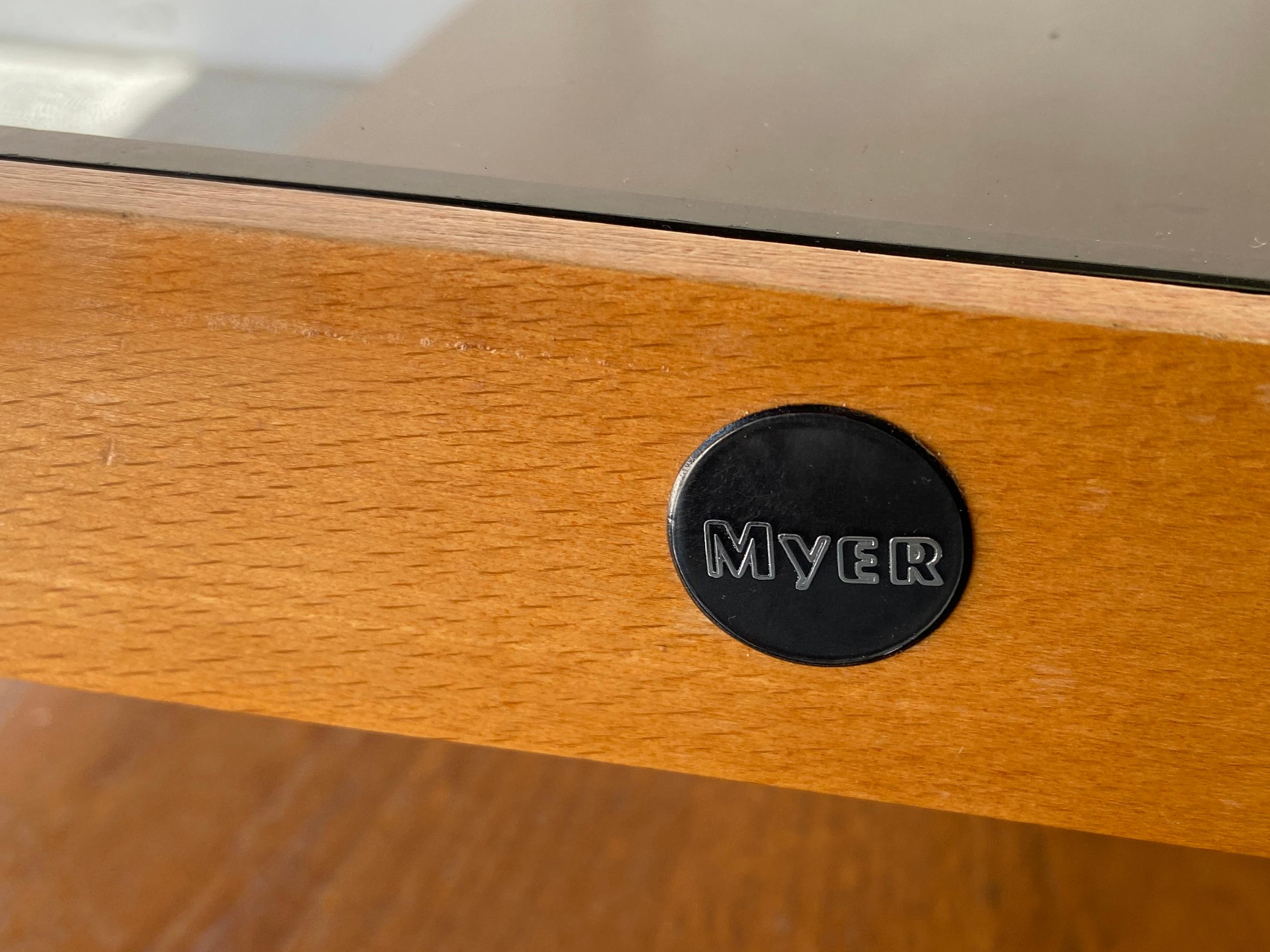 Tavolino da caffè in teak massiccio del 1960 di Myers in vendita 3
