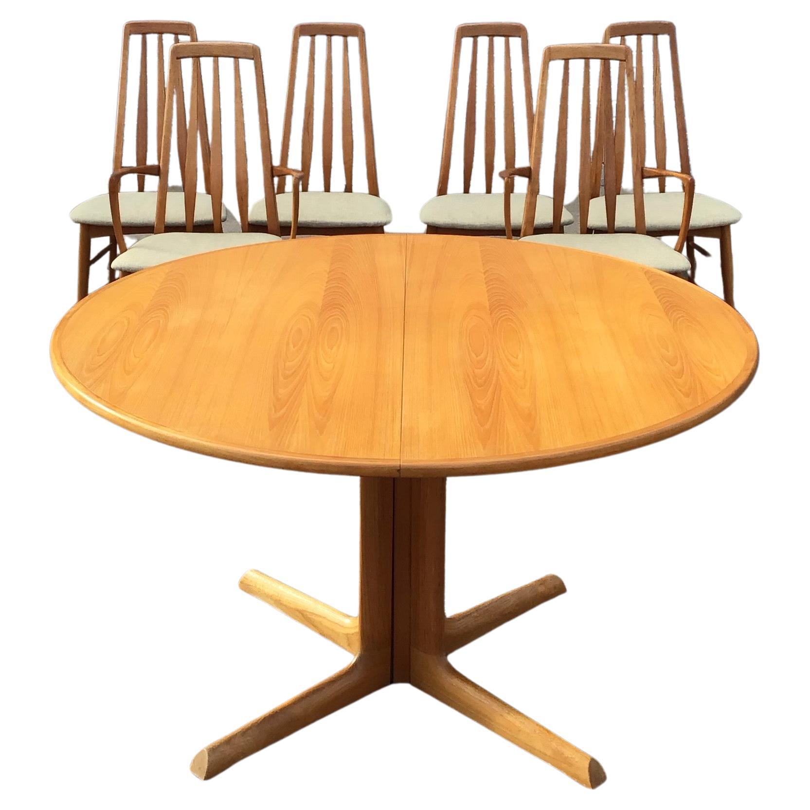 1960's Mid-century Modern Solid Teak Dining Set, 2 Leaves with 6 Chairs