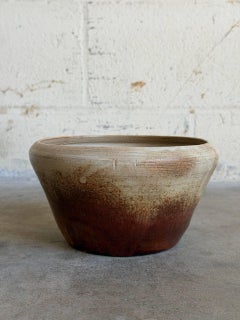 1960s Mid-Century Modern Studio Ceramic Light Brown Gradient Bowl