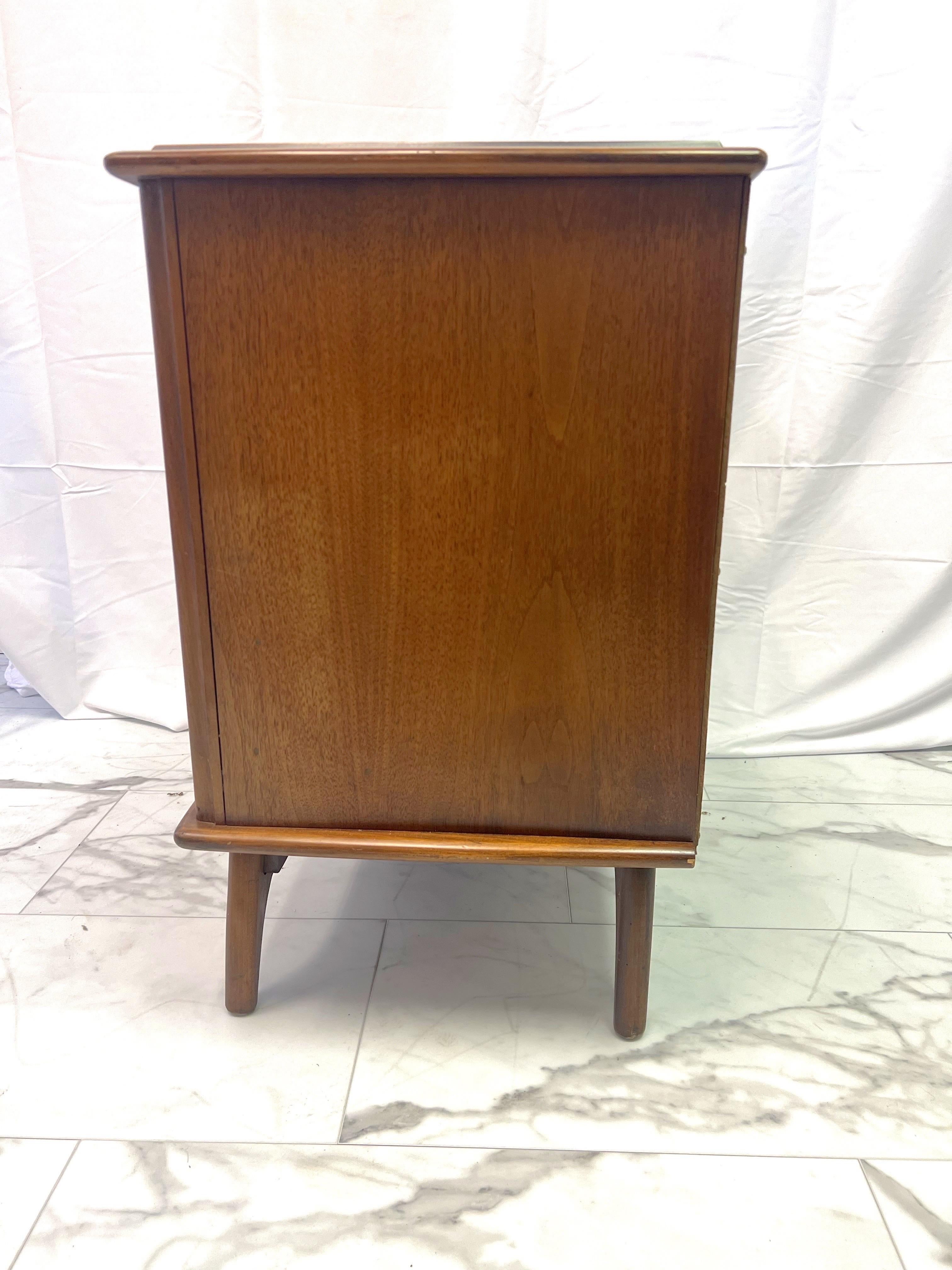 1960’s Mid-Century Modern Swivel Cabinet For Sale 1