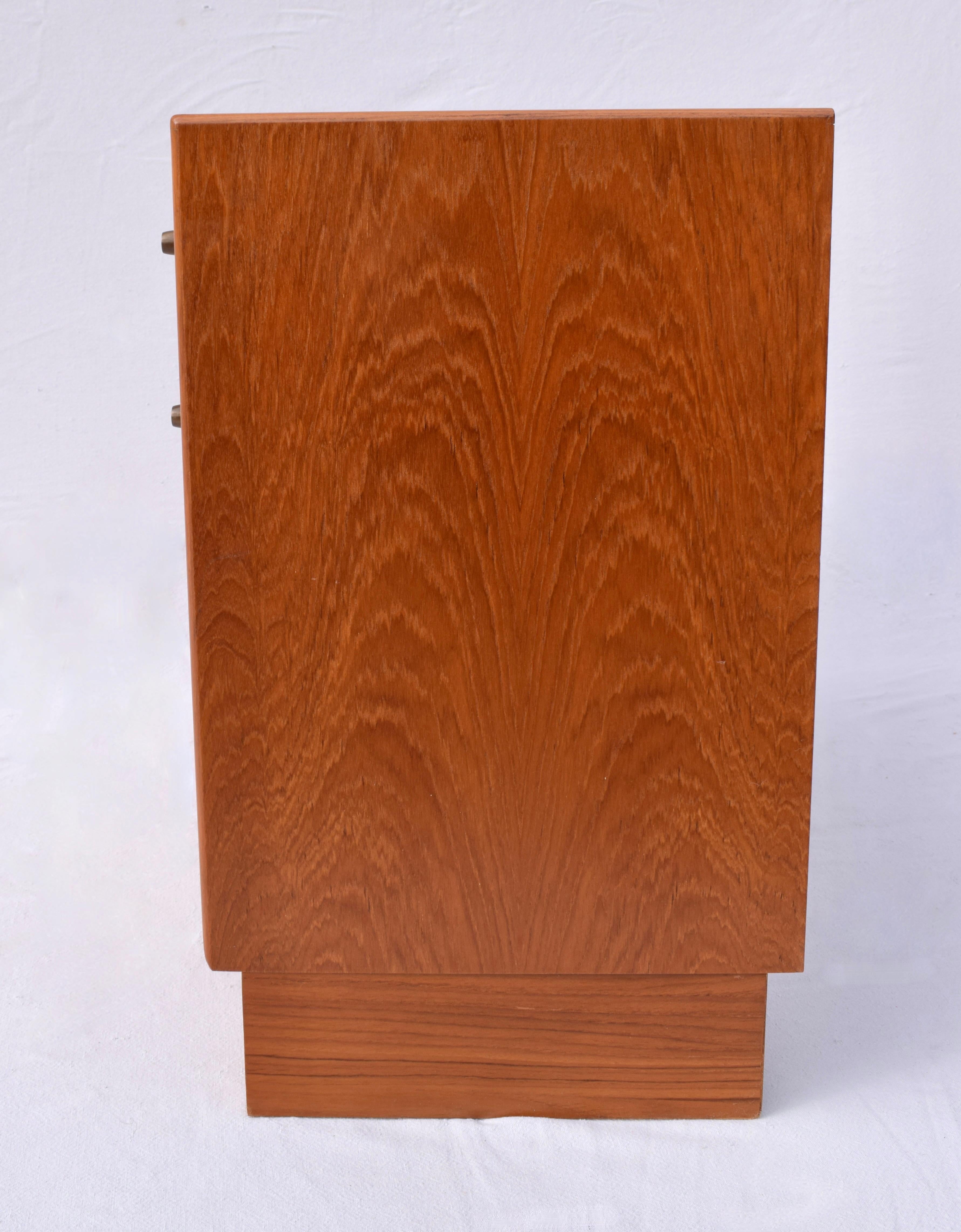 1960's Mid Century Modern Teak Bar Cabinet 4