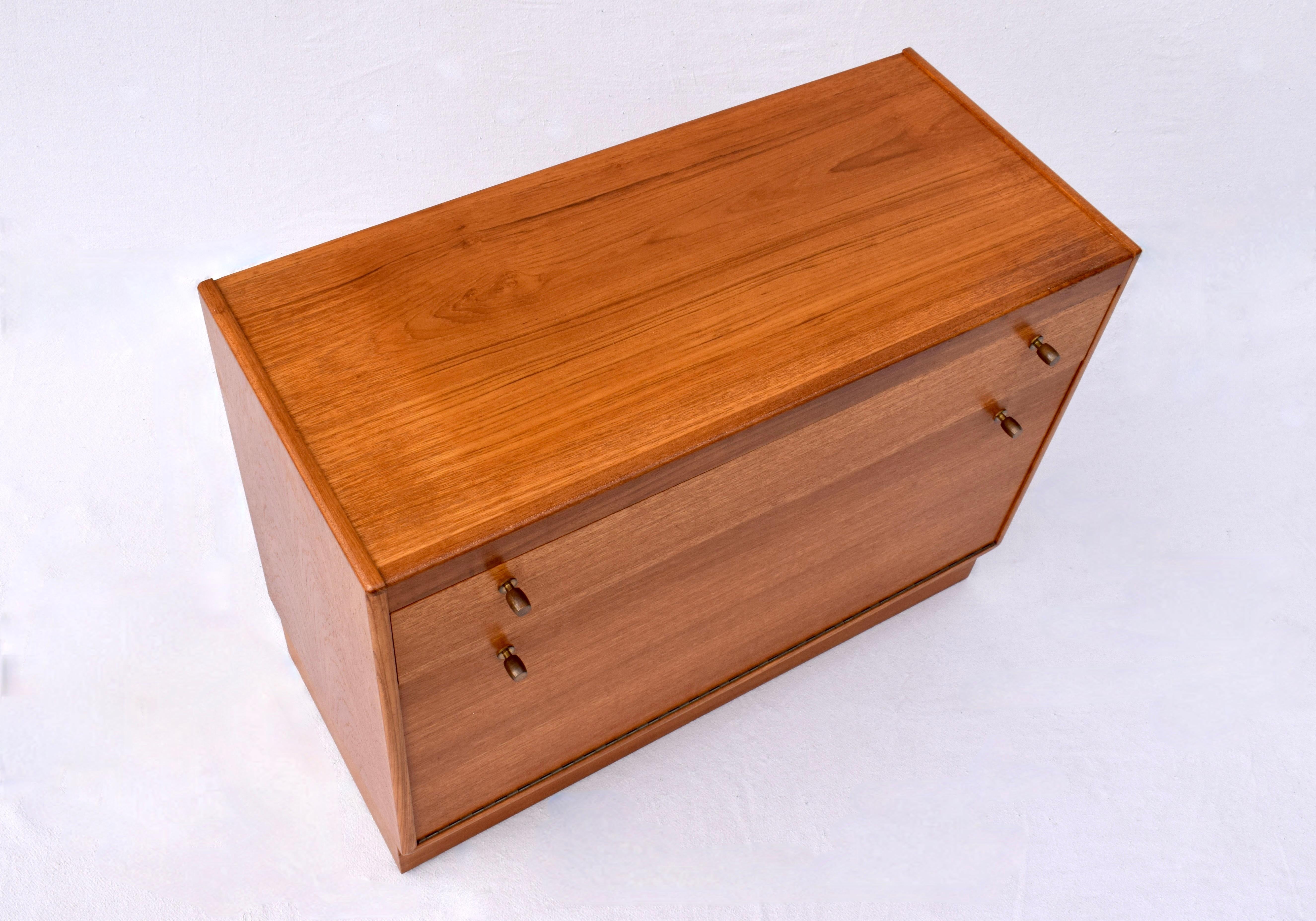 1960's Mid Century Modern Teak Bar Cabinet 1