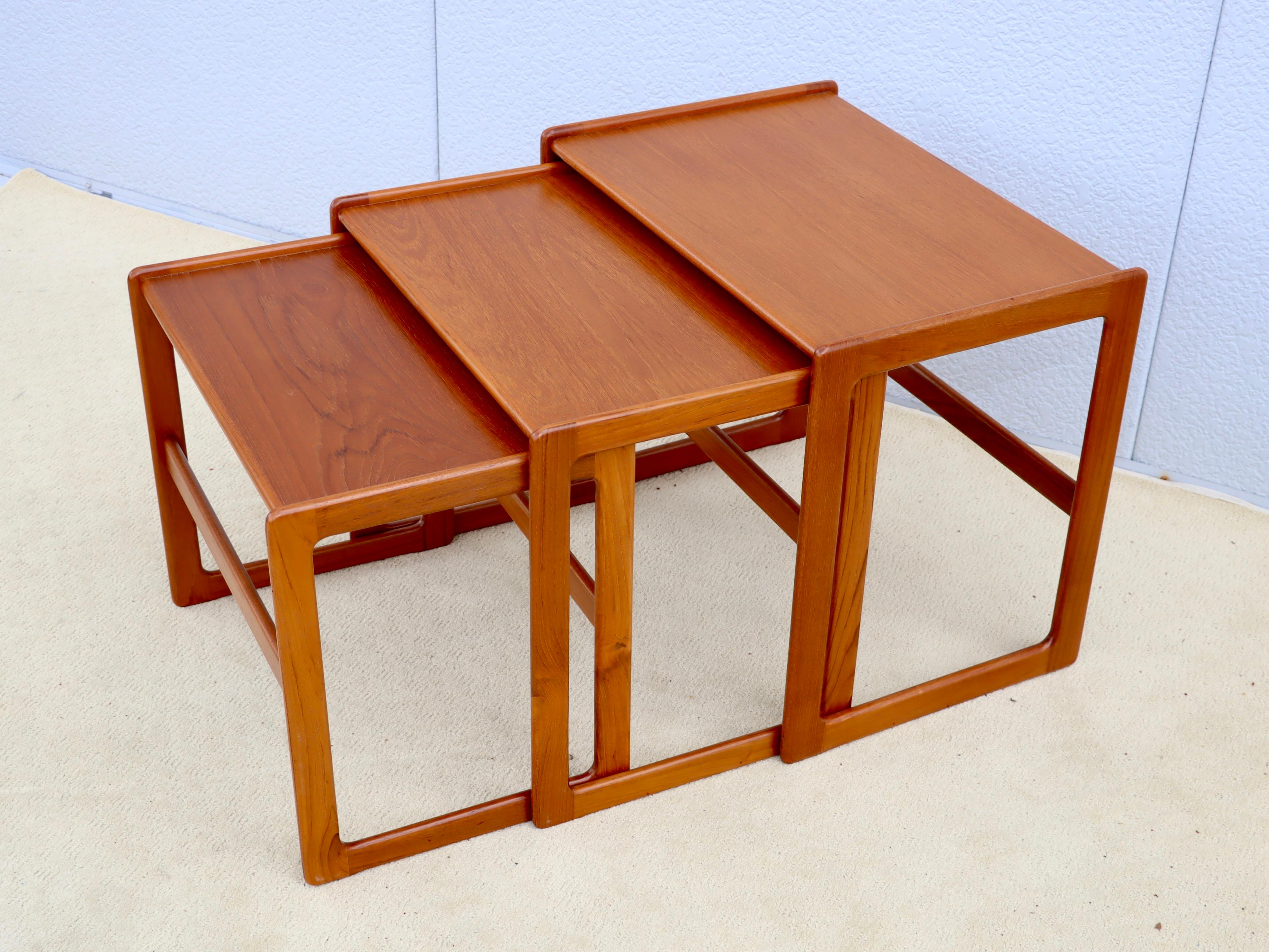 1960's Mid-Century Modern Teak Danish Nesting Tables For Sale 2