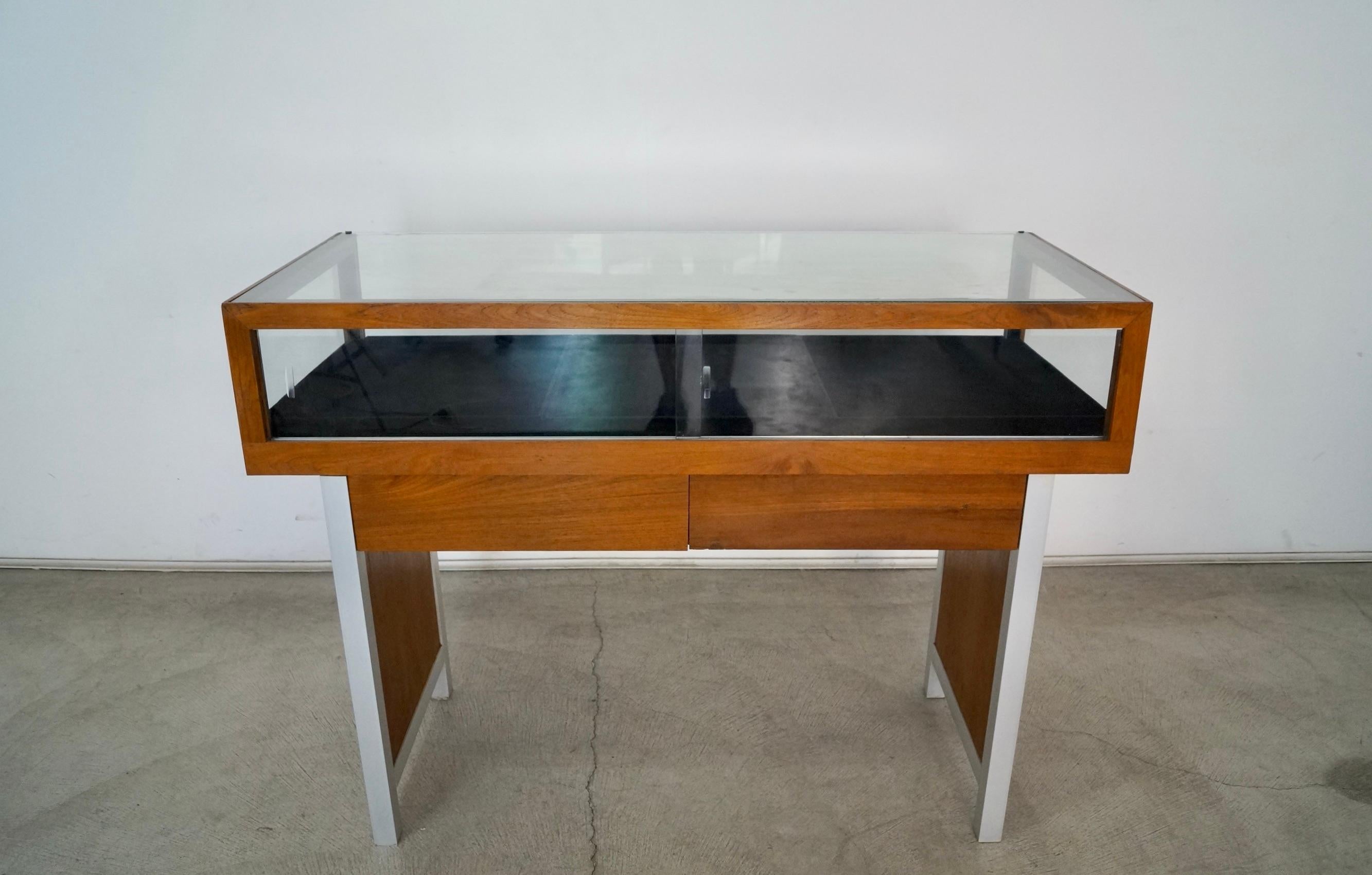 American 1960's Mid-Century Modern Teak Display Cabinet Vitrine