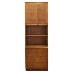 1960's Mid-Century Modern Three-Part Cabinet on Bookcase on Chest (Armoire en trois parties, bibliothèque et coffre)