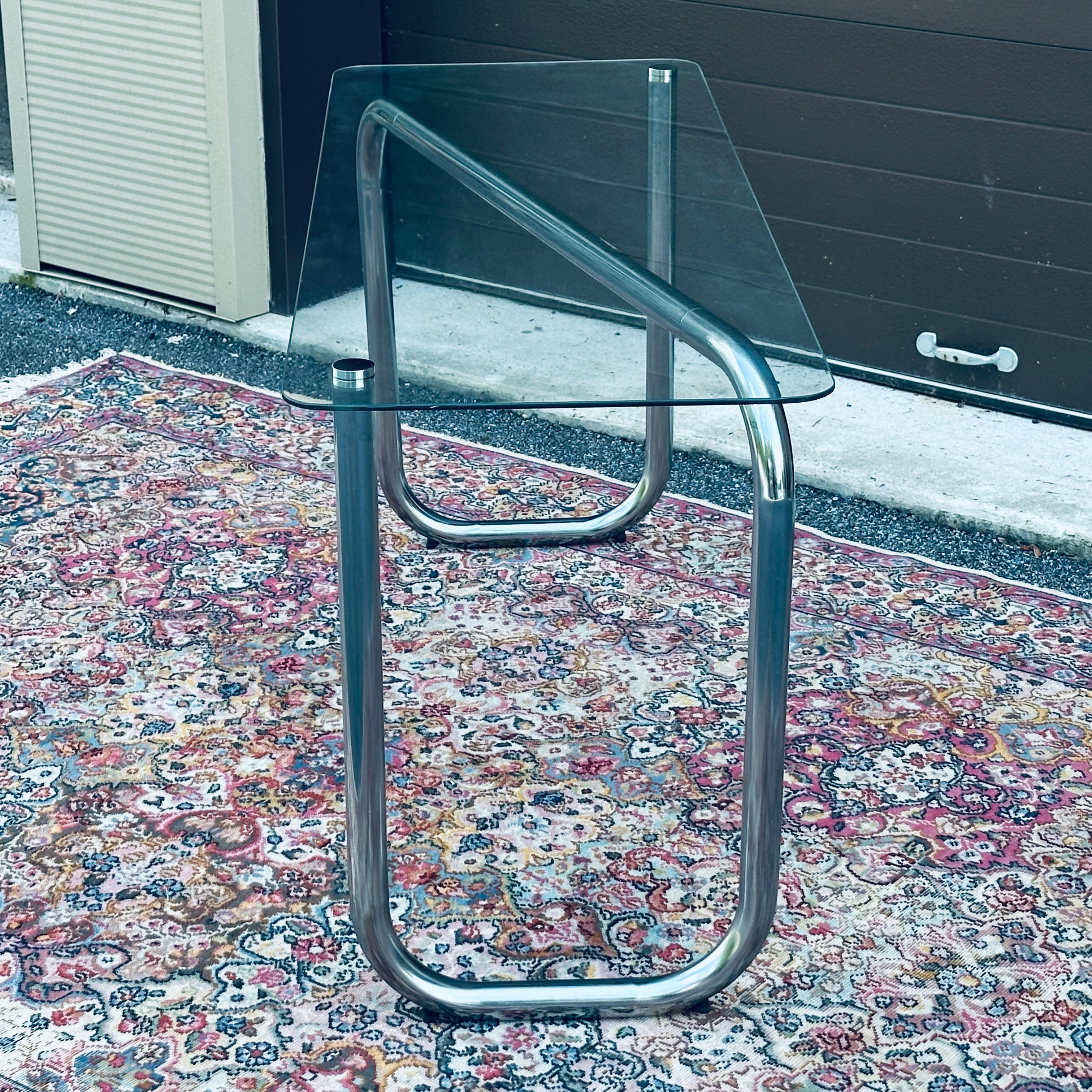 Konsolentisch aus Chromrohr mit Chromclips, Mid-Century Modern, 1960er Jahre im Angebot 1
