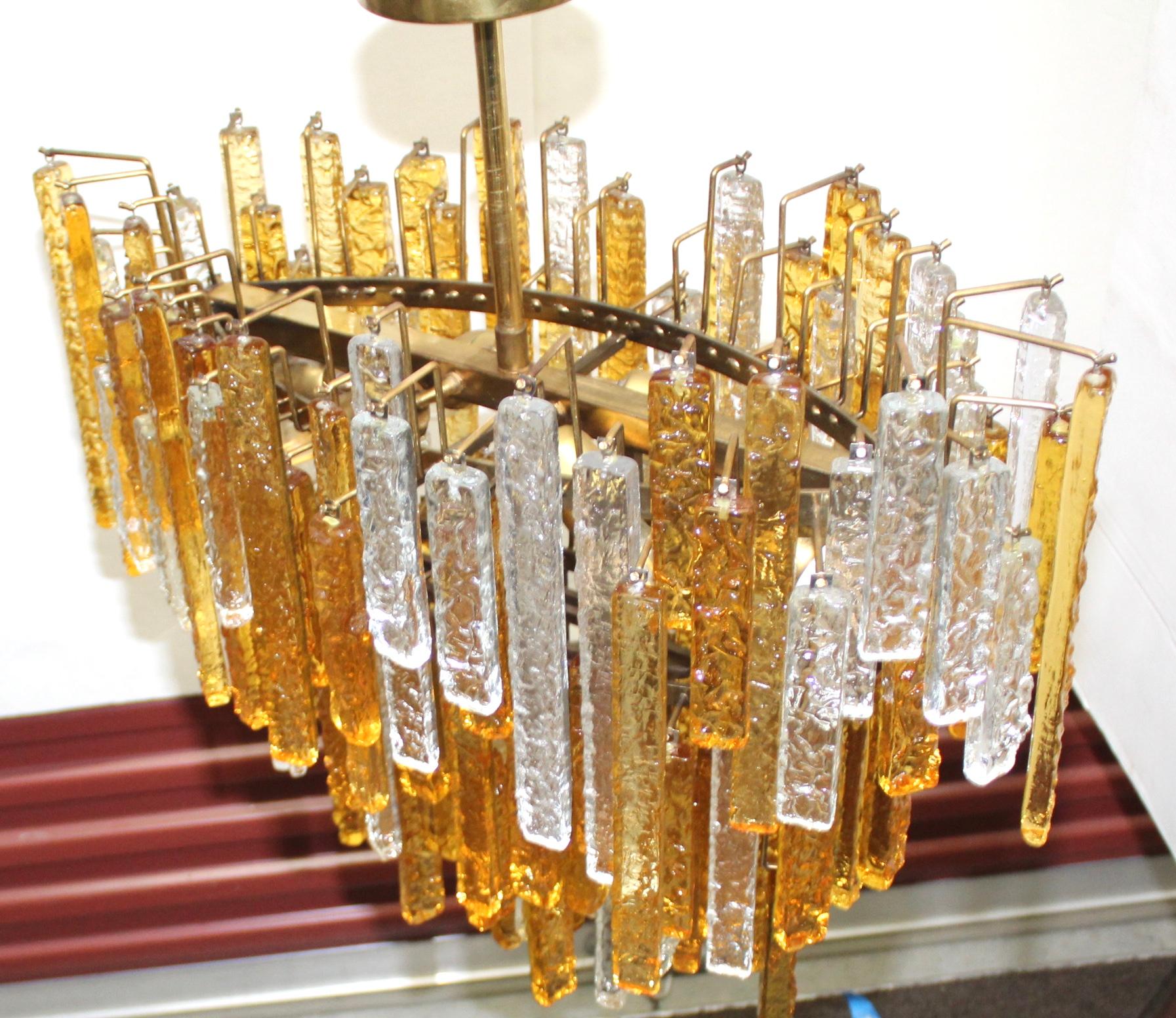 1960s Mid-Century Modern Venini Glass Oval Chandelier For Sale 7