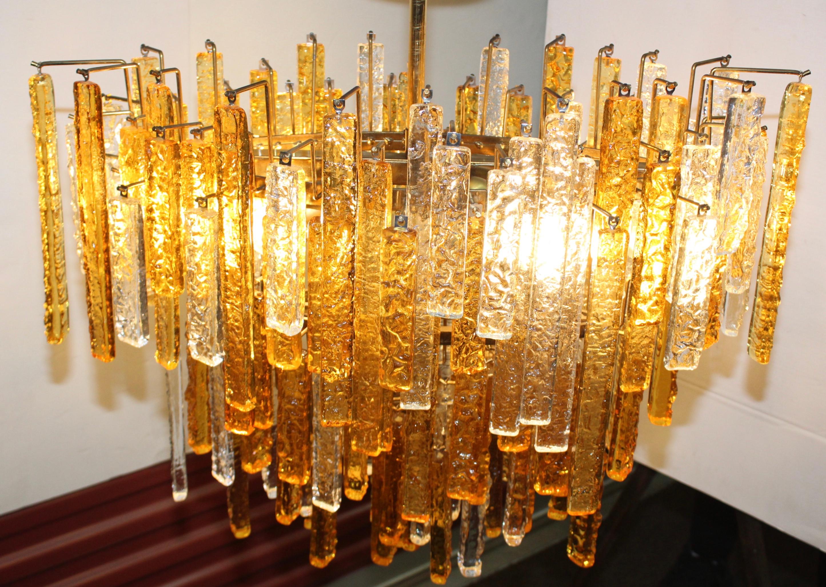 1960s Mid-Century Modern Venini Glass Oval Chandelier For Sale 11