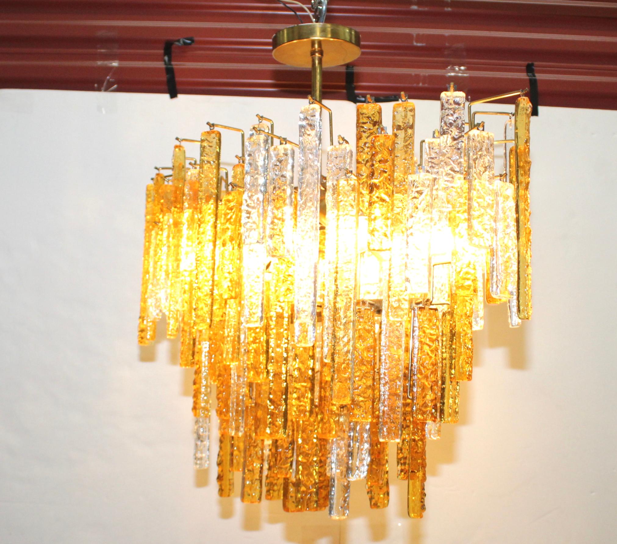 Mid-20th Century 1960s Mid-Century Modern Venini Glass Oval Chandelier For Sale