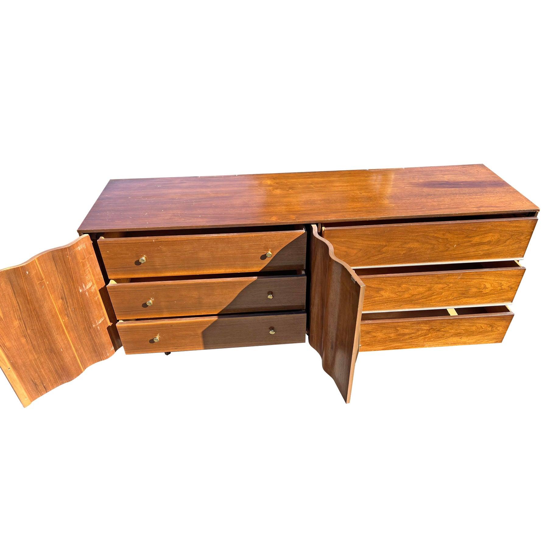 Legno Cassettiera Vintage Mid Century Modern del 1960 in vendita
