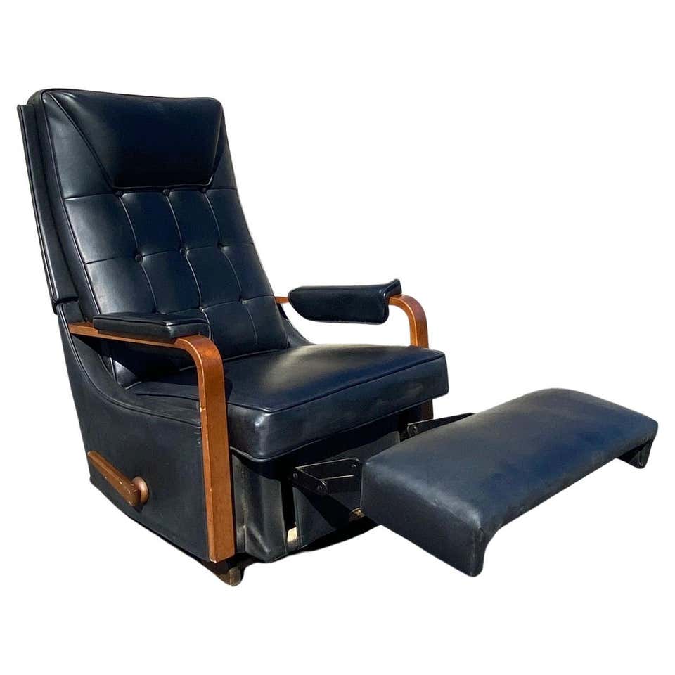 Used La Z Boy Recliners - 2 For Sale on 1stDibs | used lazy boy ...