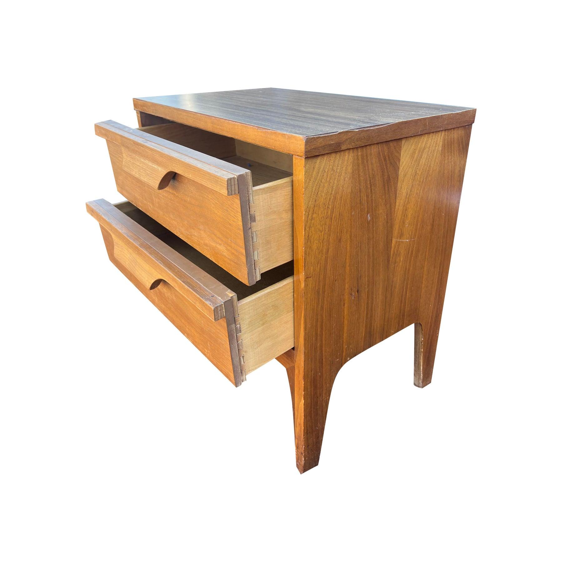 Américain 1960s Mid Century Modern Vintage Single Nightstand en vente