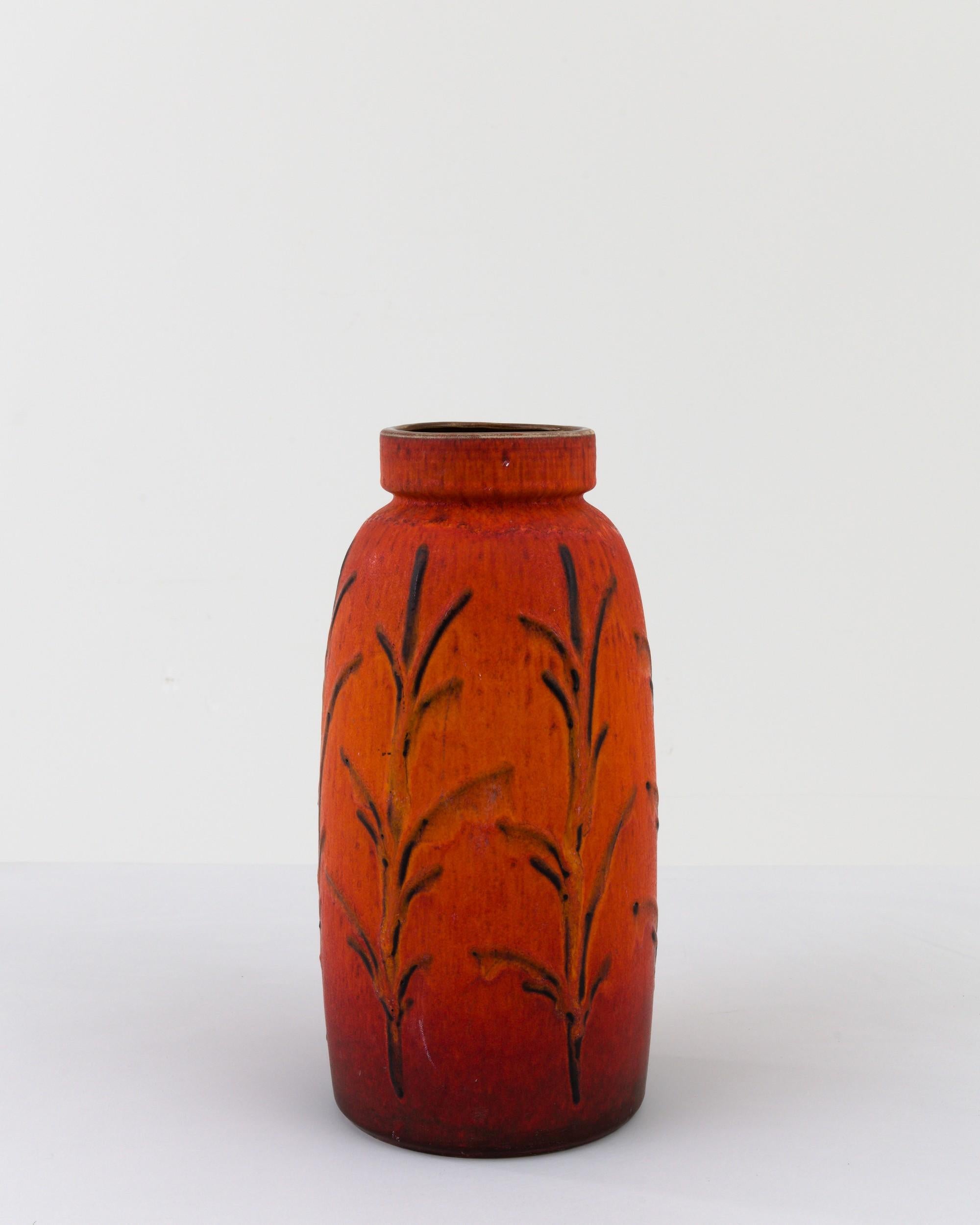1960s Mid-Century Modern W. Germany Ceramic Vase In Good Condition For Sale In High Point, NC