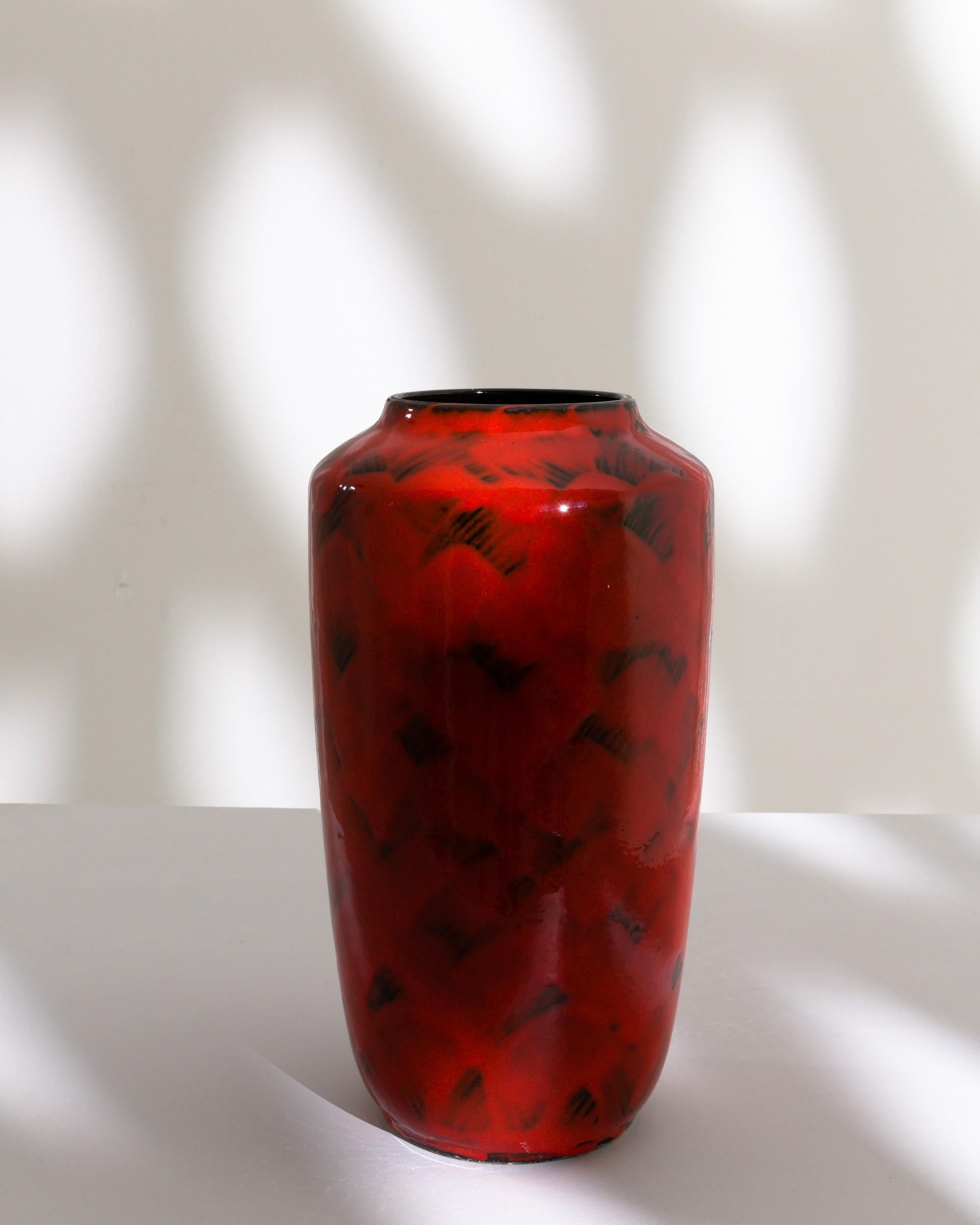 20ième siècle Vase en céramique The Moderns Moderns des années 1960 en vente