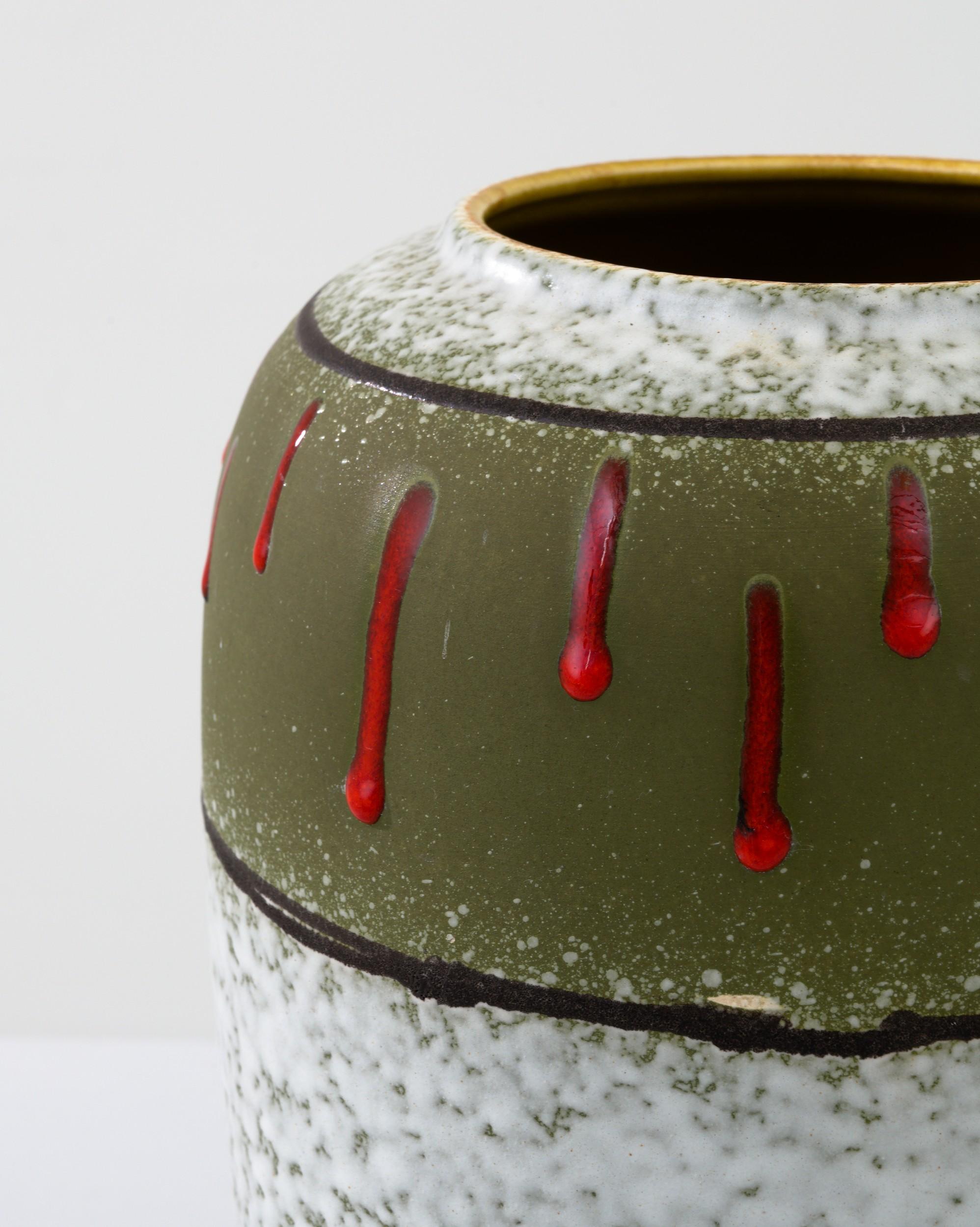 1960s Mid-Century Modern W. Germany Ceramic Vase For Sale 4