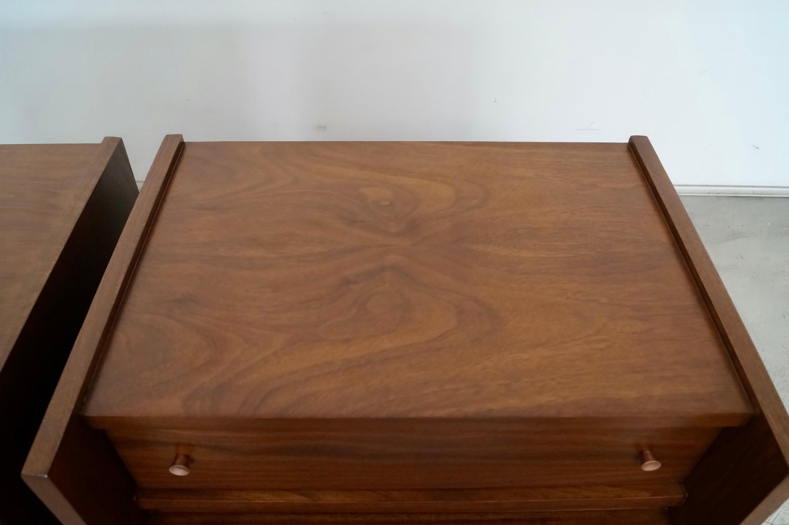 1960's Mid-Century Modern Walnut Nightstands - a Pair 8
