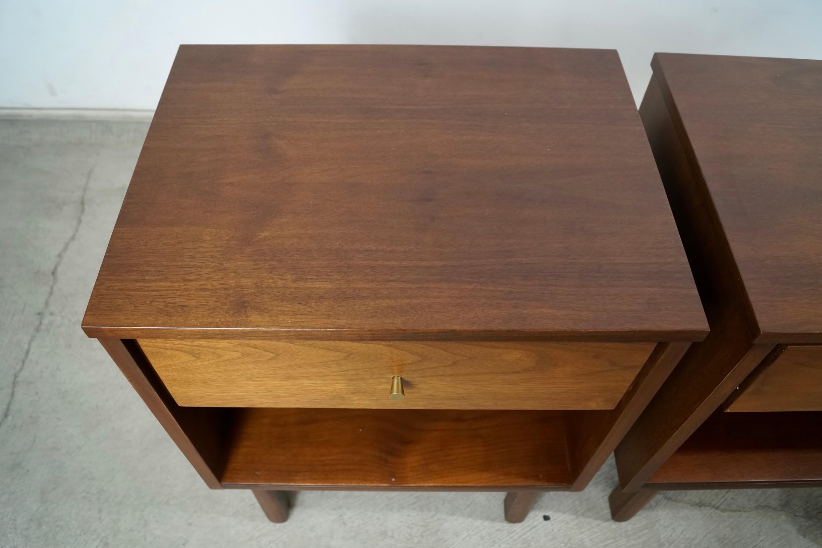 1960's Mid-Century Modern Walnut Nightstands - a Pair For Sale 9