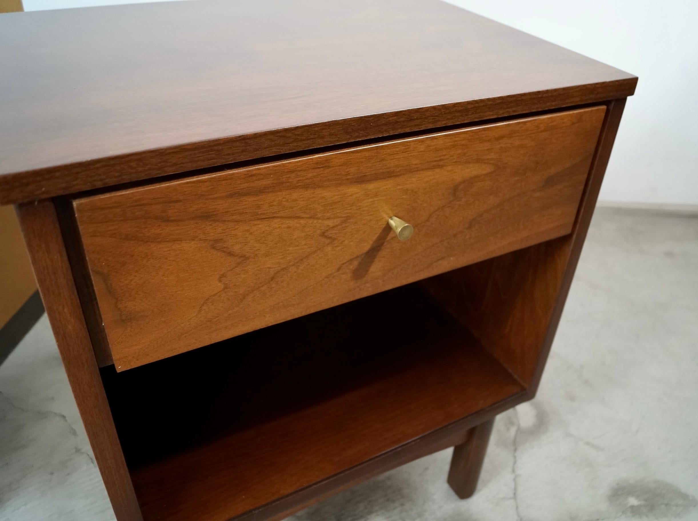 1960's Mid-Century Modern Walnut Nightstands - a Pair For Sale 13