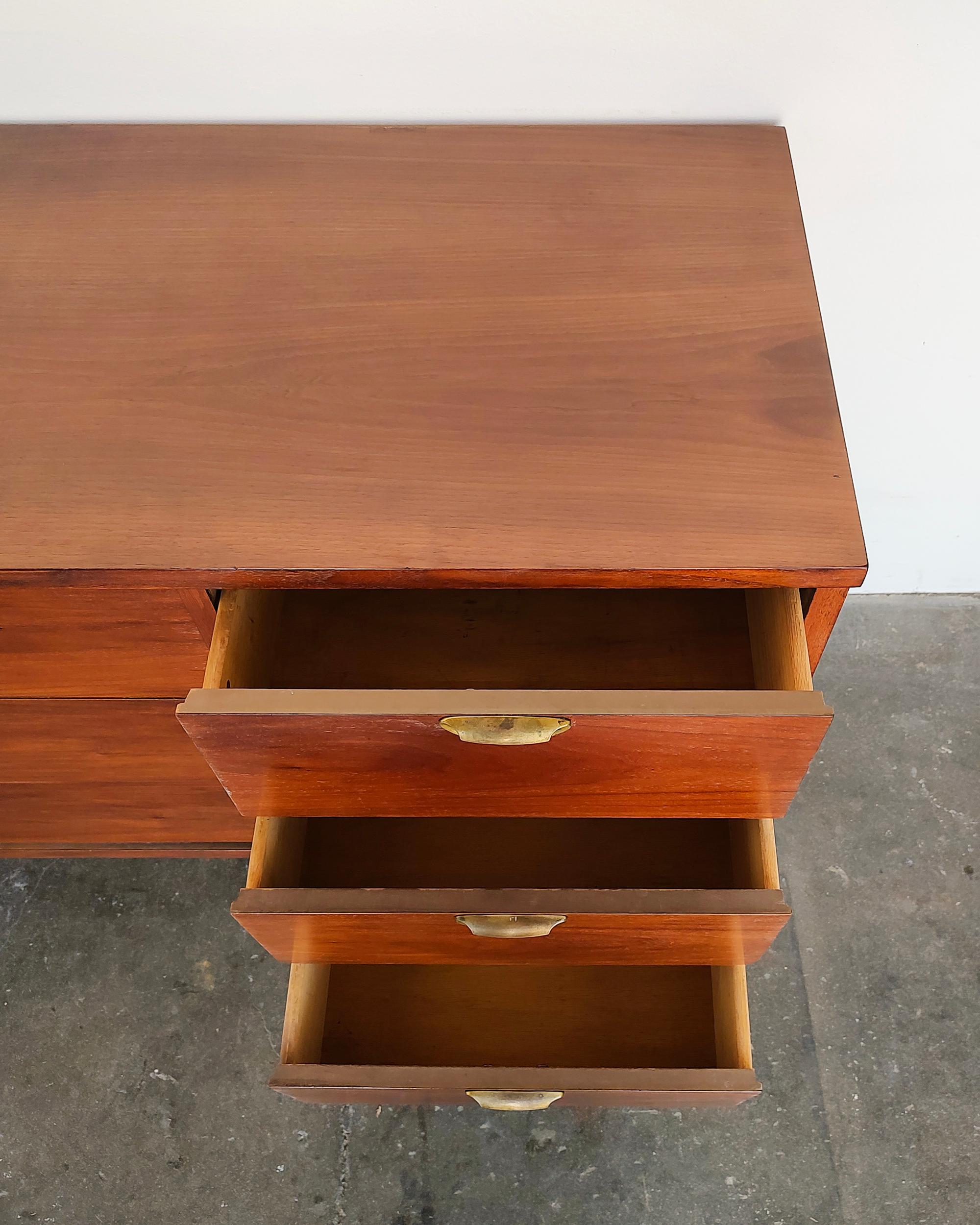 Wood 1960s Mid-Century Modern Walnut Sideboard Credenza Cabinet by Bassett For Sale