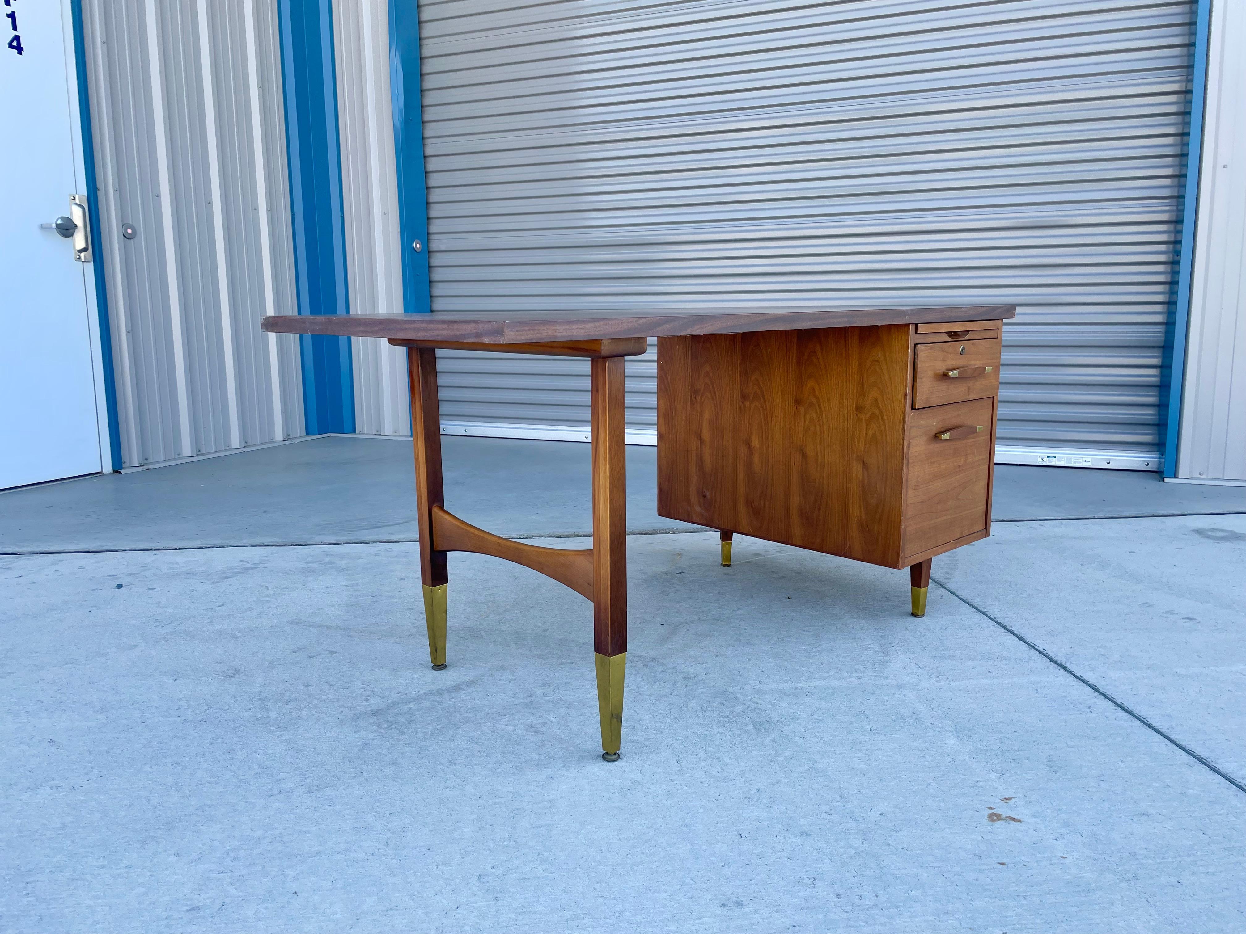 Laminate 1960s Mid Century Modern Walnut Writing Desk For Sale