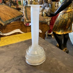 Florero sencillo de cristal de Murano blanco de mediados de siglo moderno de estilo cenedés de los años 60