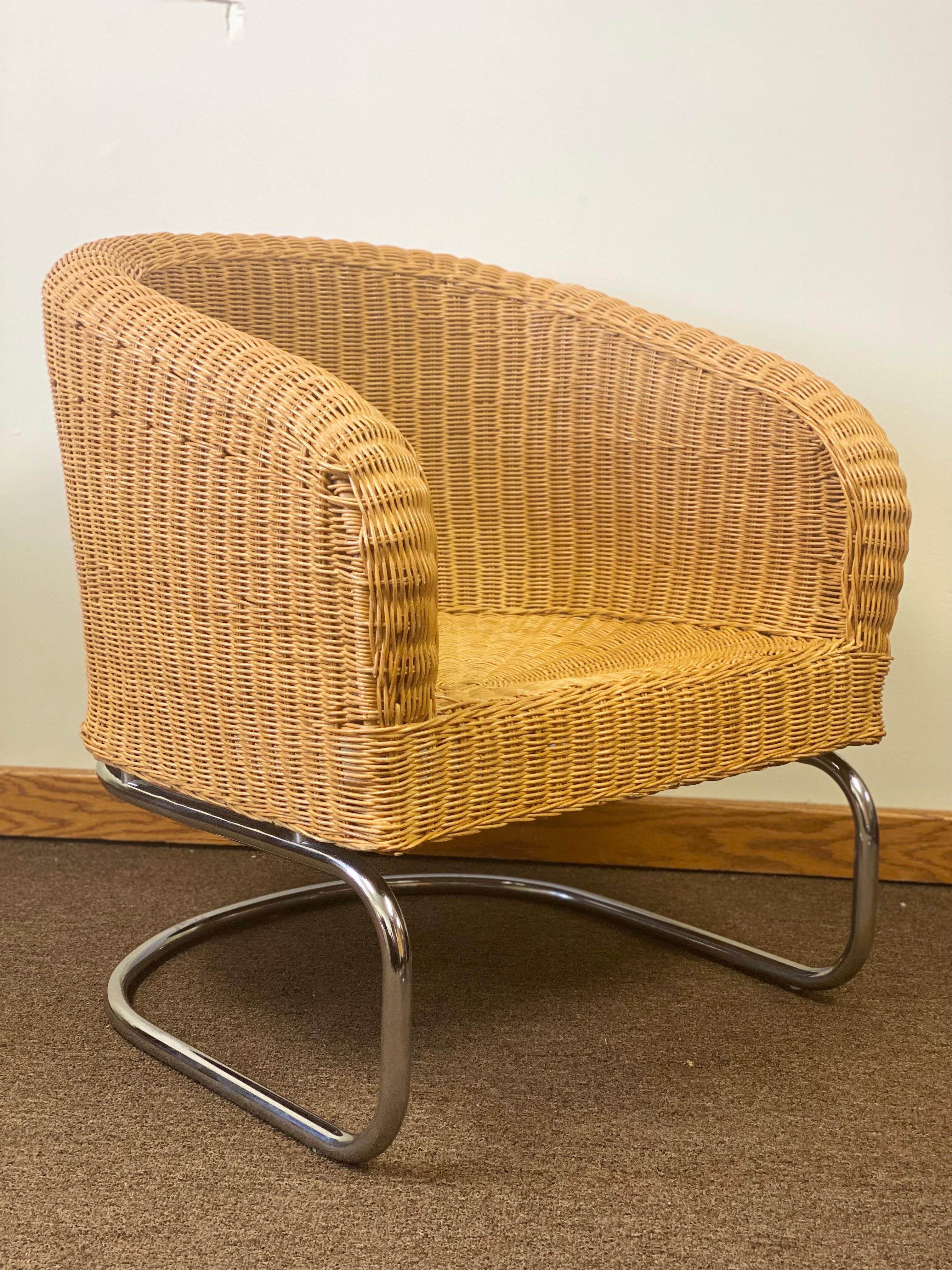 1960s Mid-Century Modern Wicker and Chrome Cantilever Barrel Lounge Chairs 8