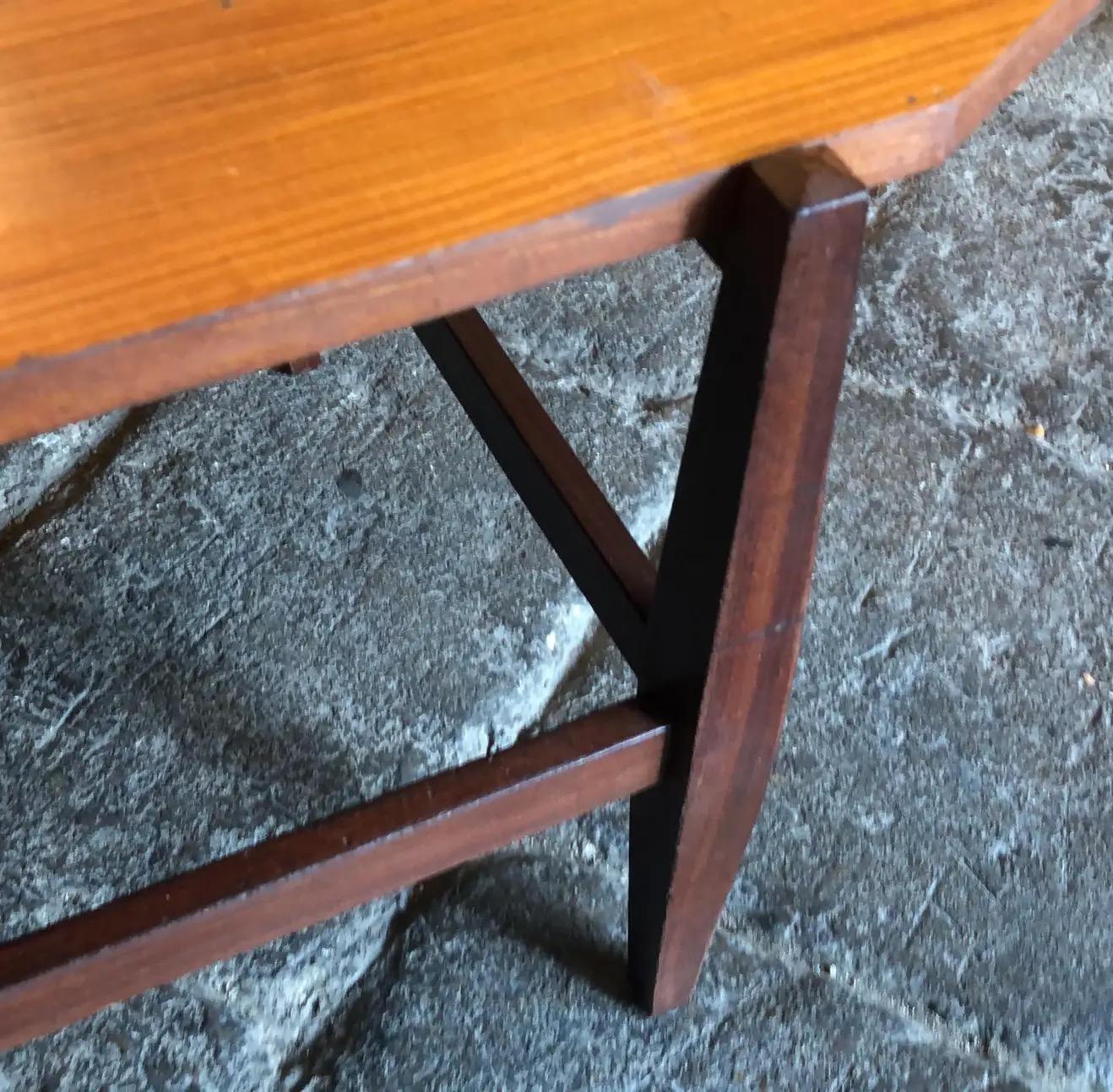 1960s Mid-Century Modern Wood Octagonal Italian Coffee Table 5