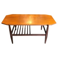 Vintage 1960s Mid-Century Modern Wood Octagonal Italian Side Table