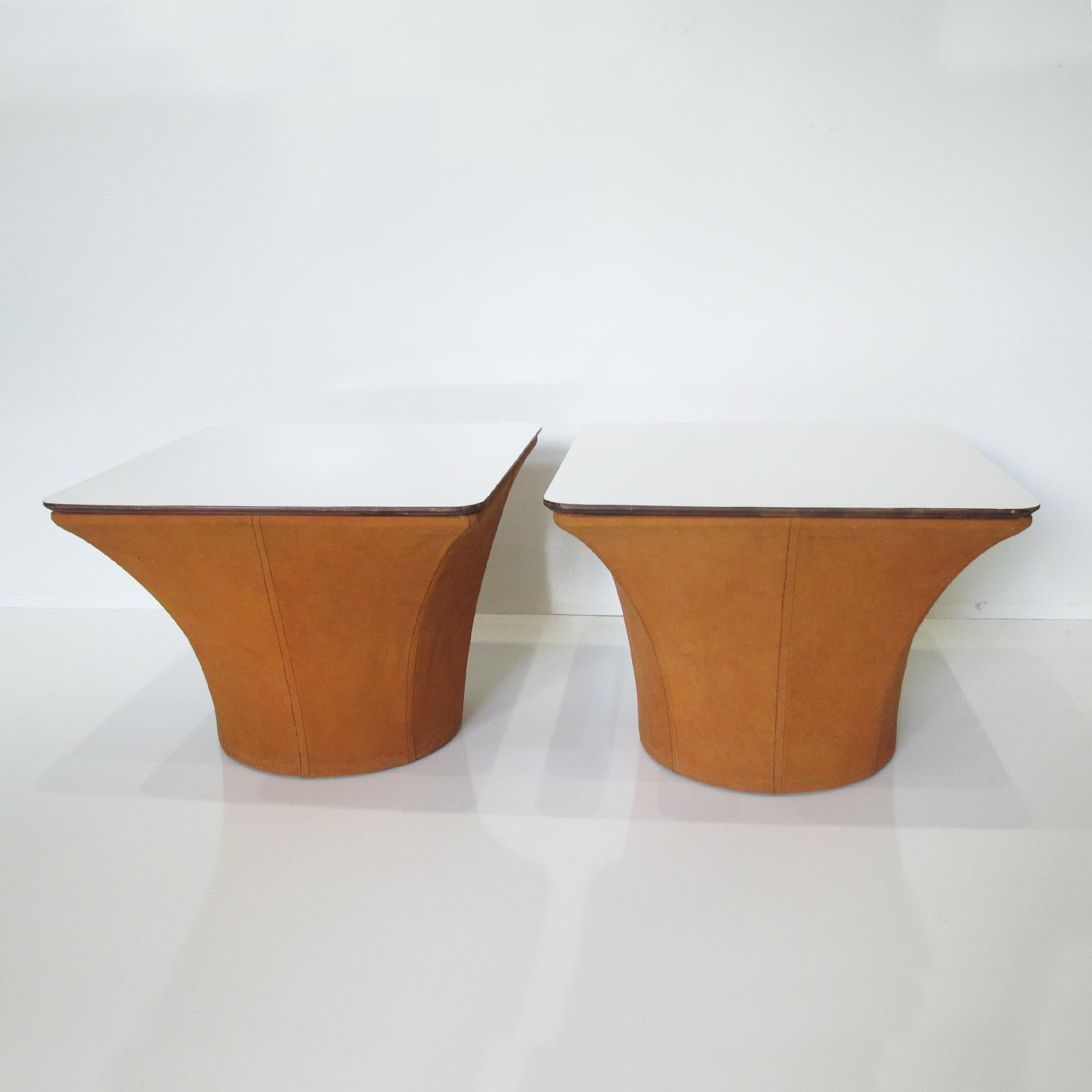 Mid-20th Century 1960s Mid-Century Modernist Pair of Side or Coffee Table Mushroom Model