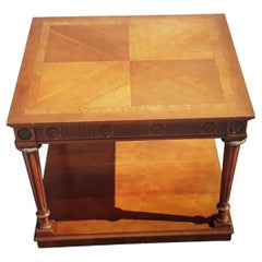 1960's Mid Century Style néoclassique  Table d'appoint par Lane