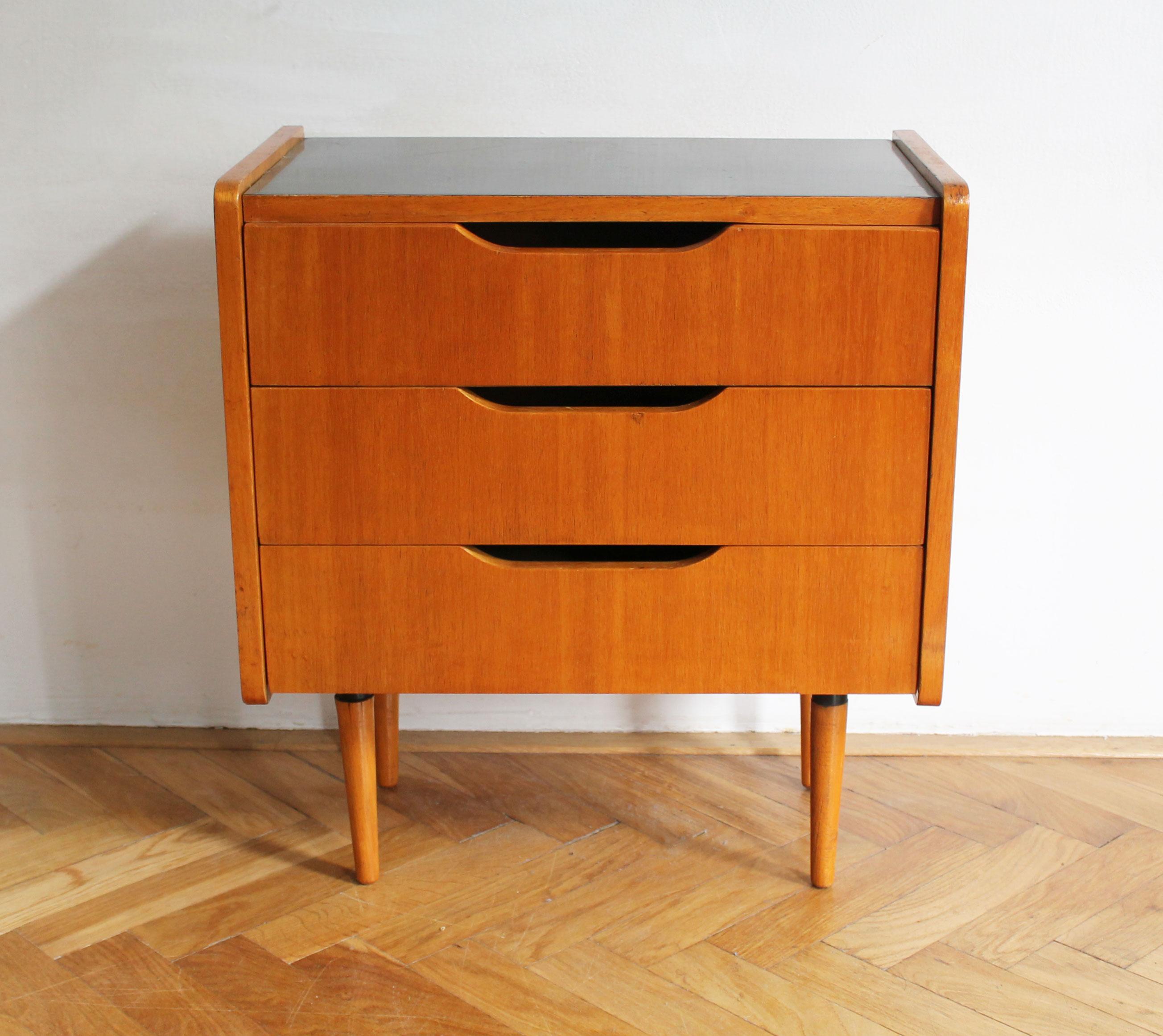 1960's Mid Century Nachttisch von Novy Domov (Sonstiges) im Angebot